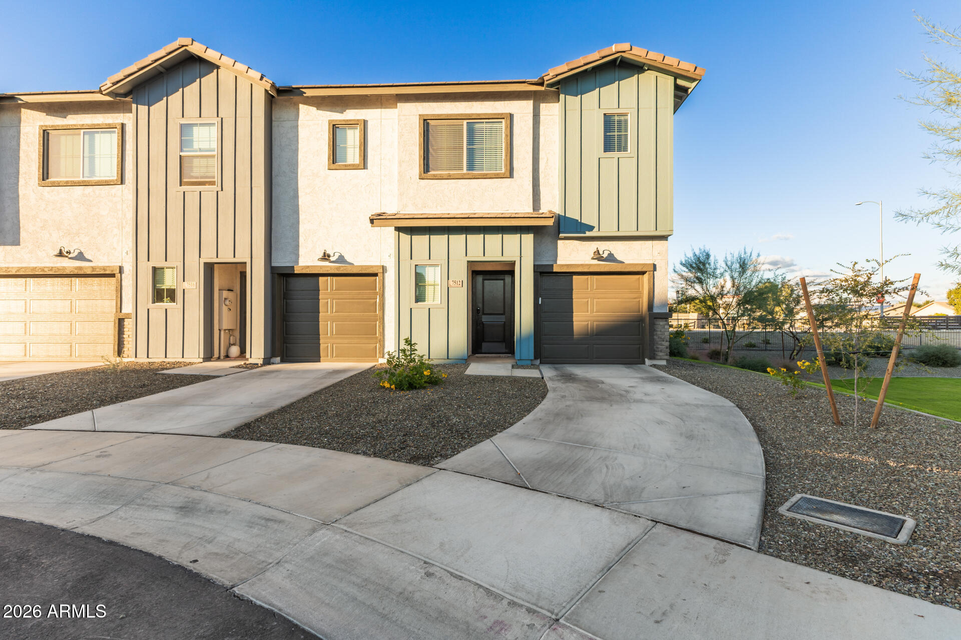 7512 W Darrow Street — photo