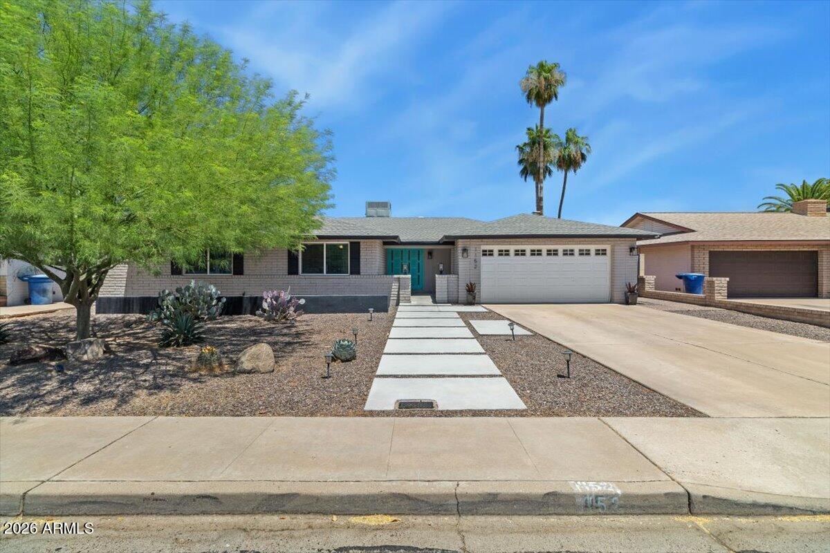 1152 E Watson Drive — photo