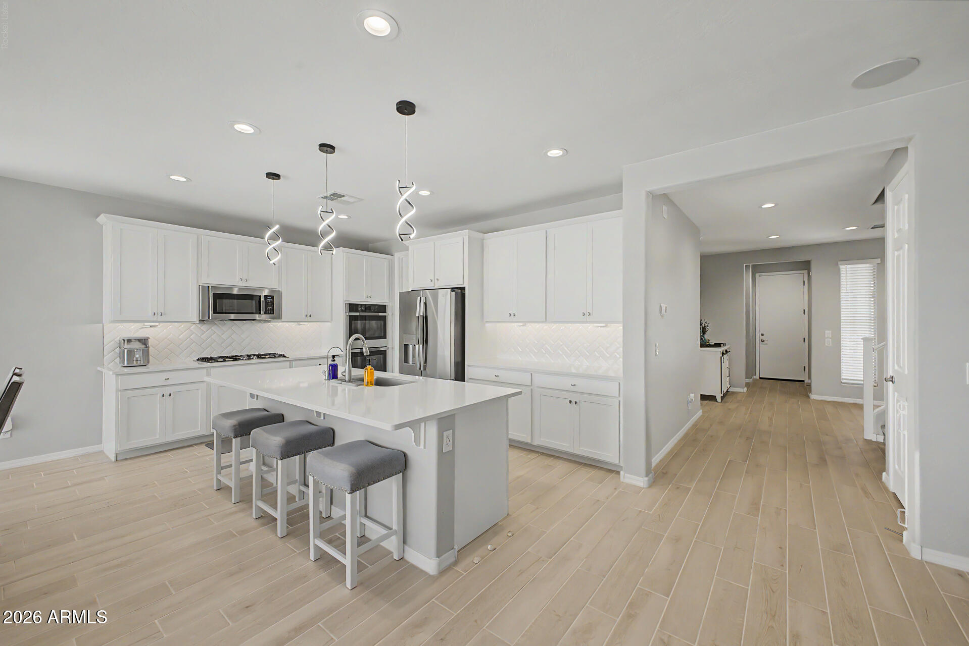 22179 N Daniel Drive — photo
