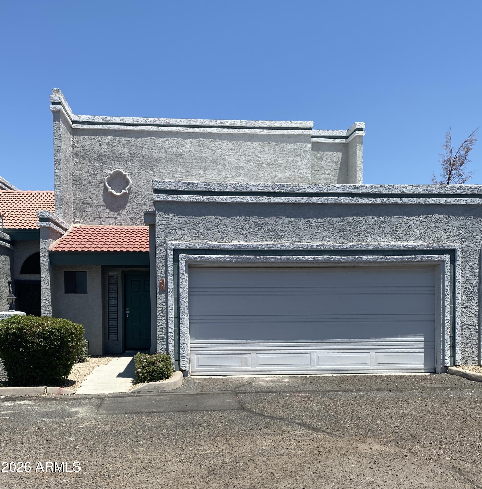 6746 W Ruth Avenue — photo