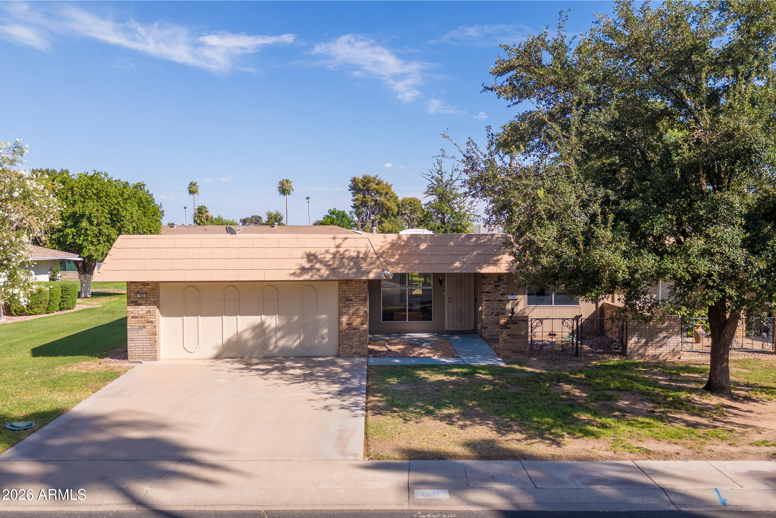 9801 W Pleasant Valley Road — photo