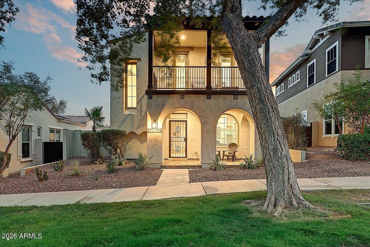 21053 W Glen Street — photo