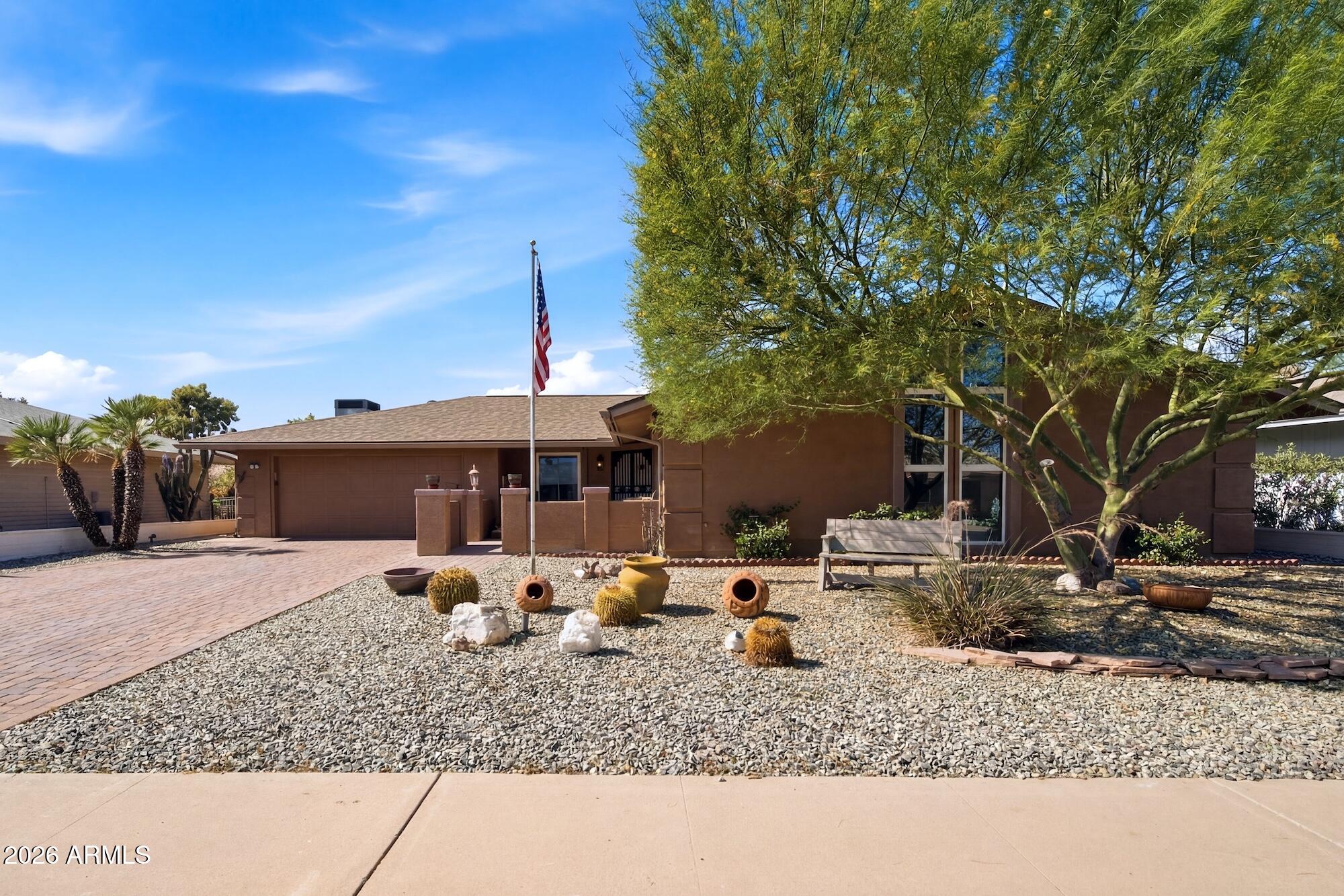 9616 W Indian Hills Drive — photo