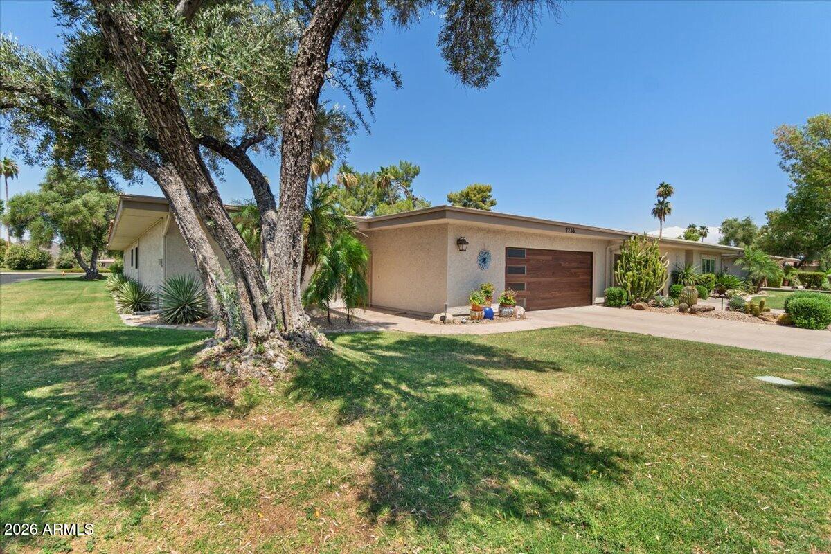7736 E Bisbee Road — photo