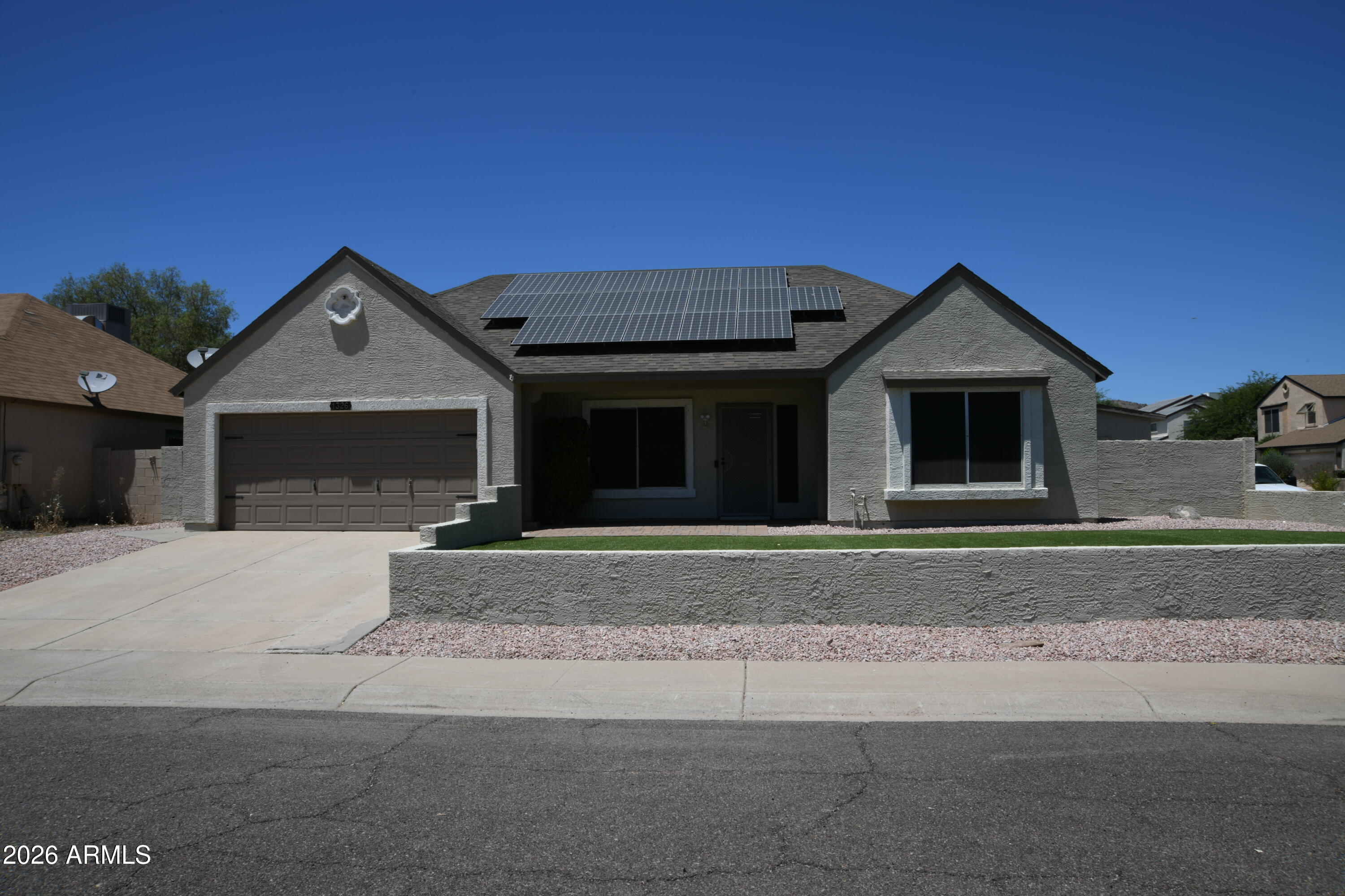 1326 E Taro Lane — photo