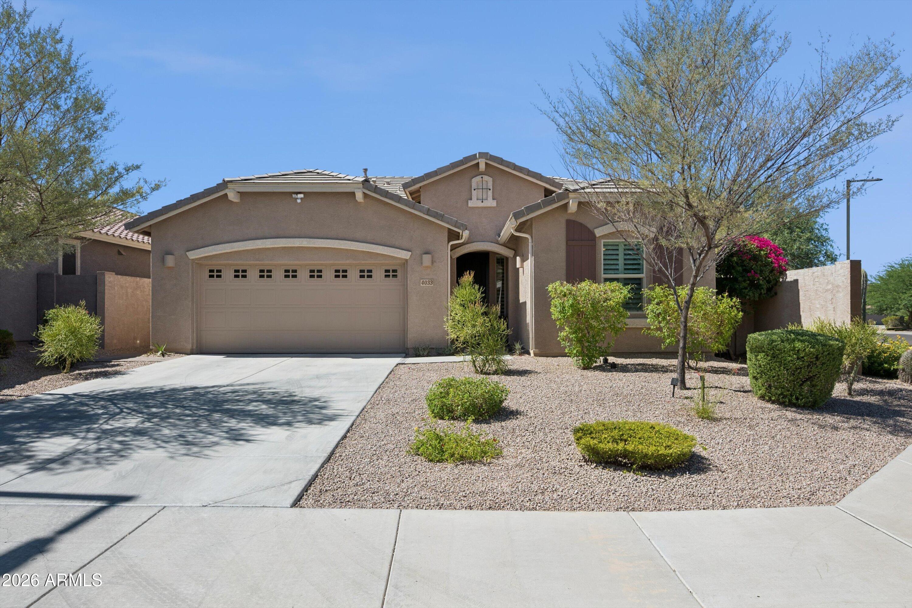 4033 E Roy Rogers Road — photo