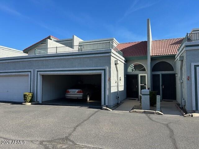 8709 N Shadow Lane — photo