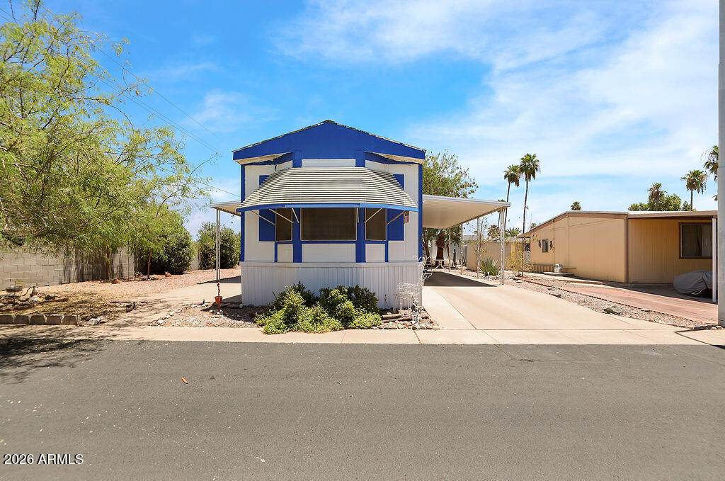 9501 E Broadway Road 6 — photo