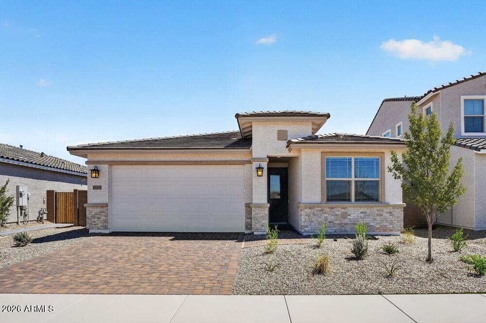 17084 W Honeysuckle Drive — photo