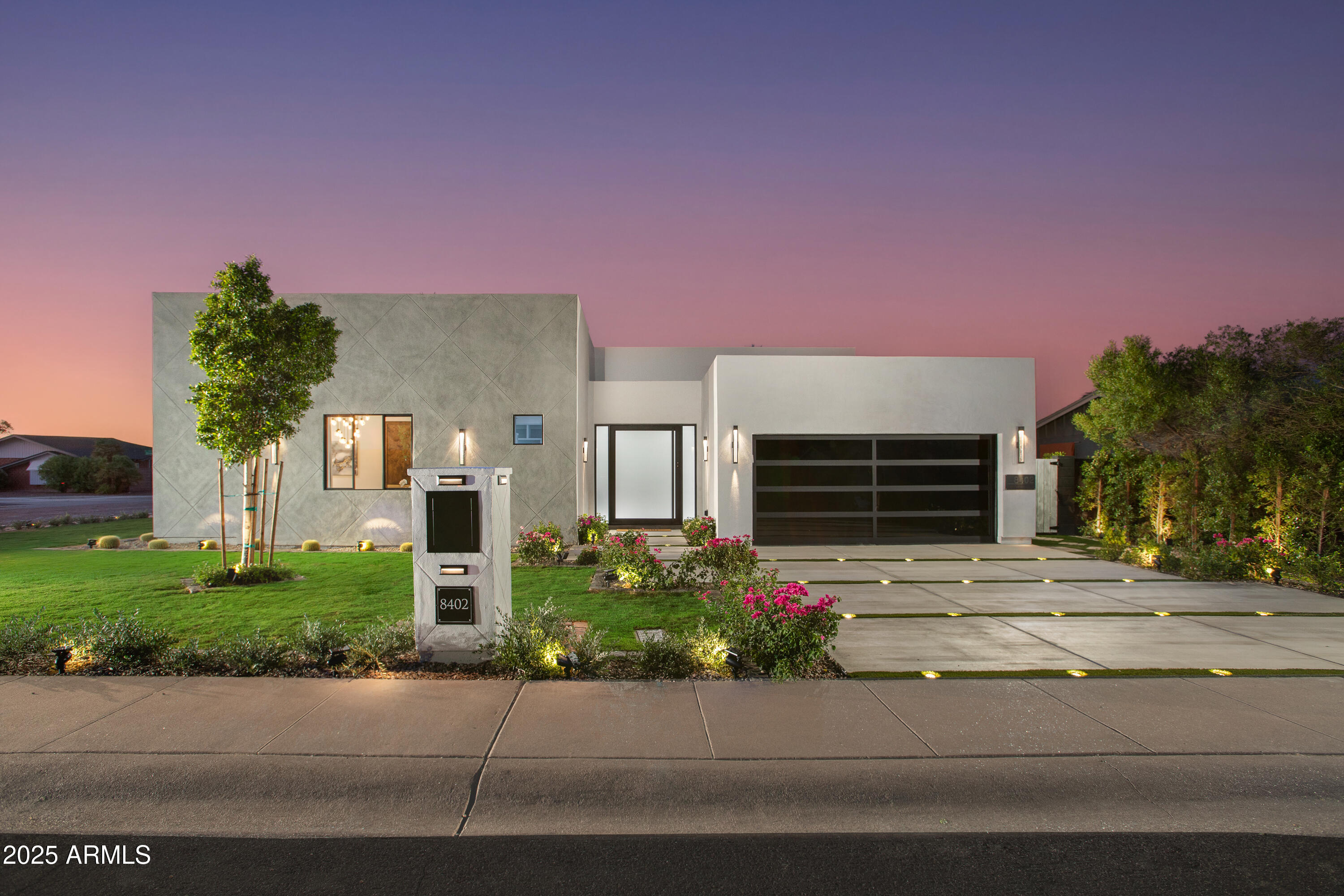 8402 E Heatherbrae Drive — photo