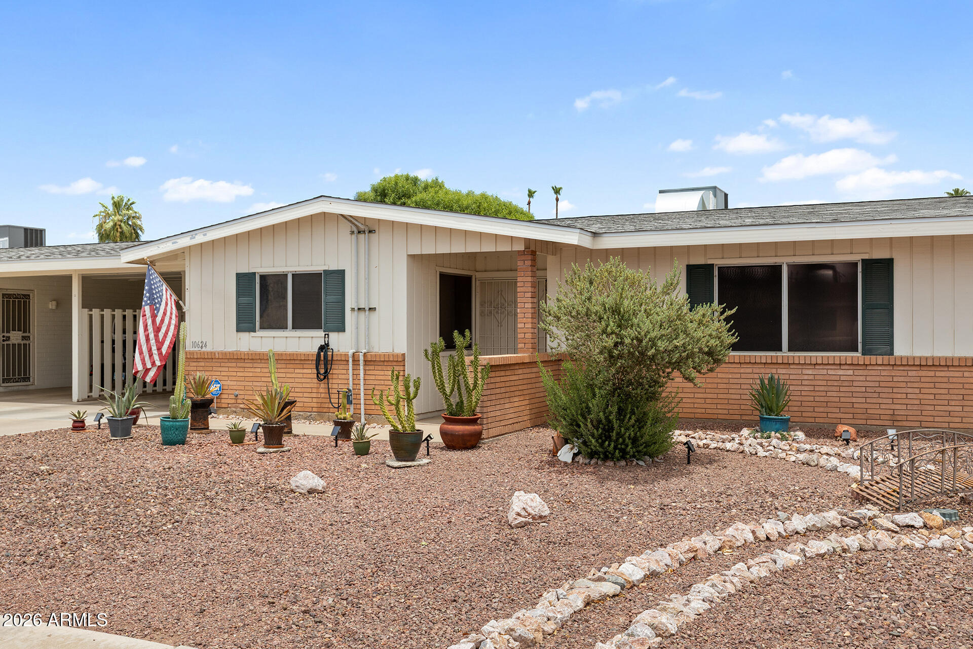 10624 W Clair Drive — photo