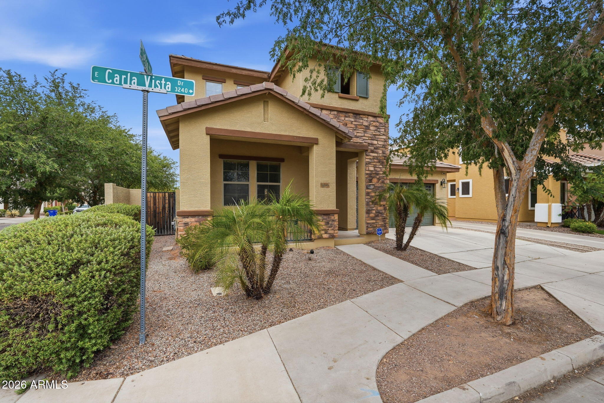3246 E Carla Vista Drive — photo