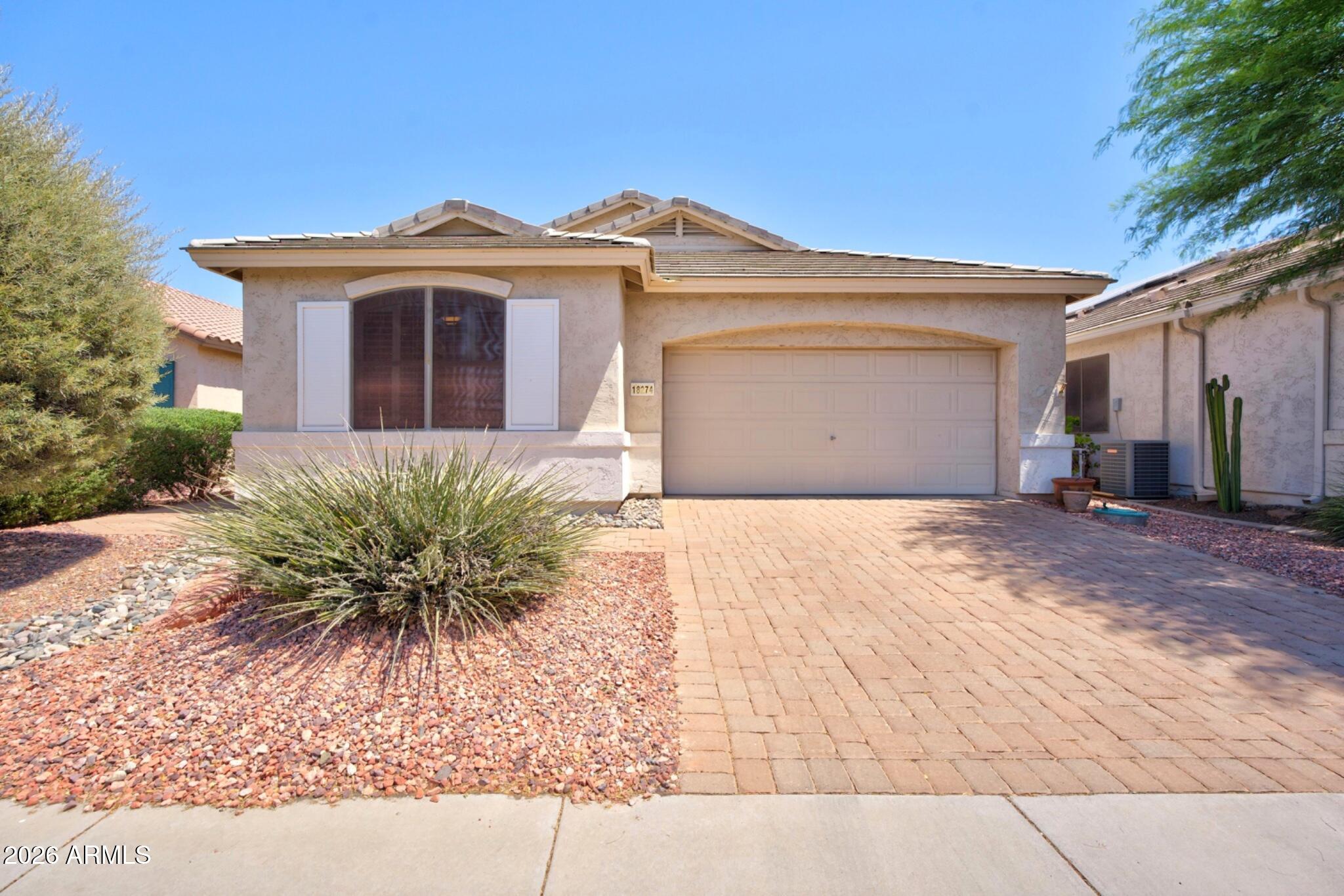 18274 W Spencer Drive — photo