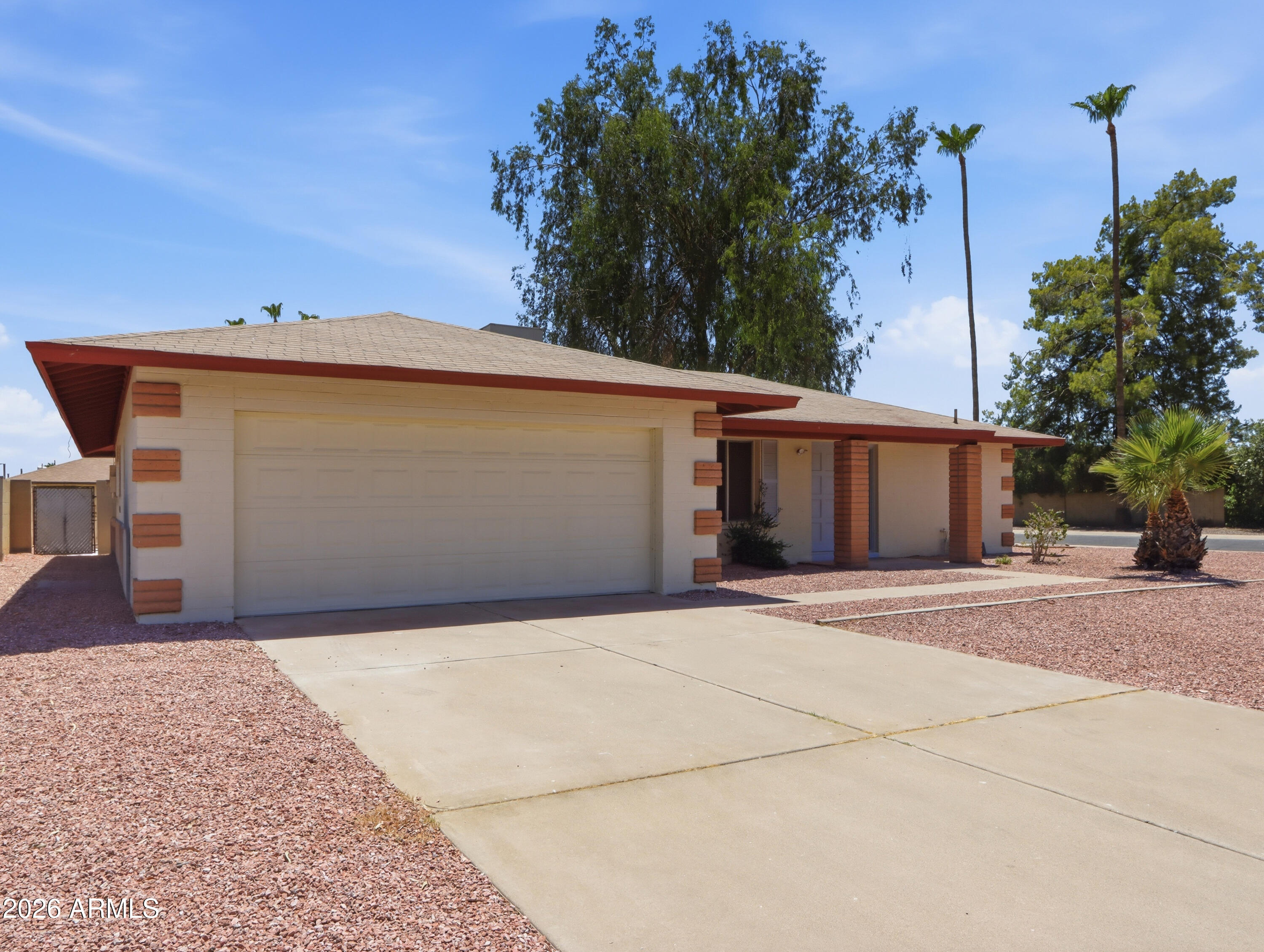 2949 W Cactus Wren Drive — photo