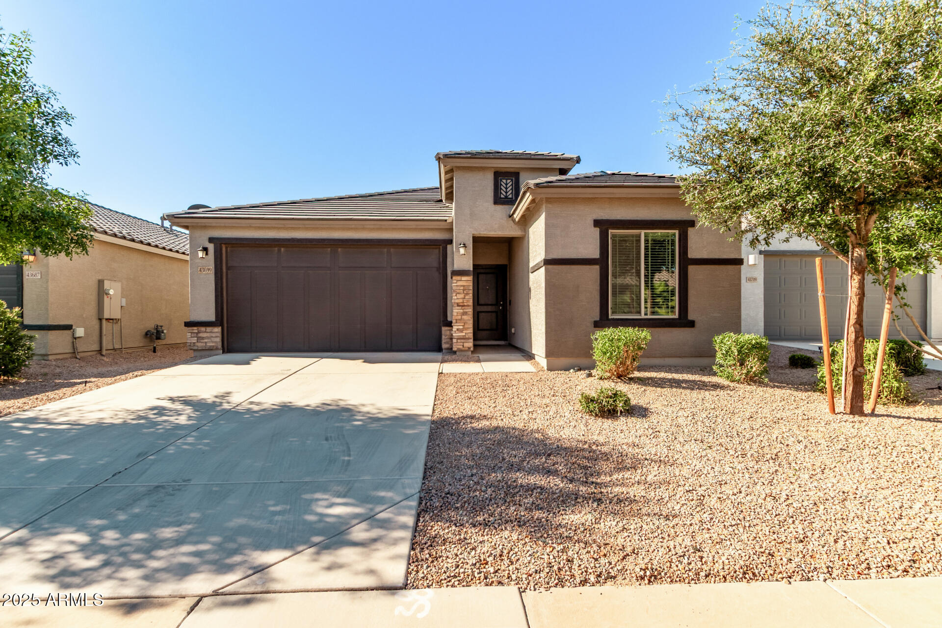 43699 W Buckhorn Trail — photo