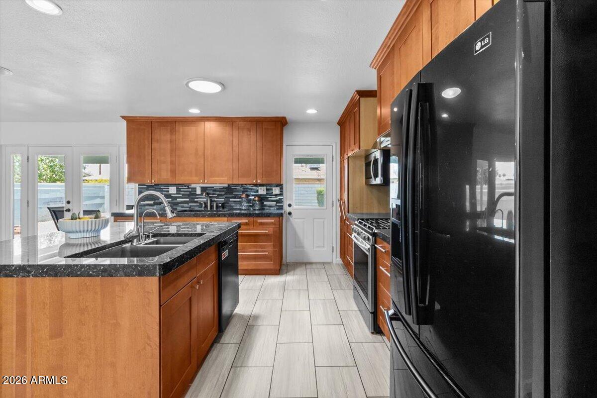 26 W Erie Drive — photo
