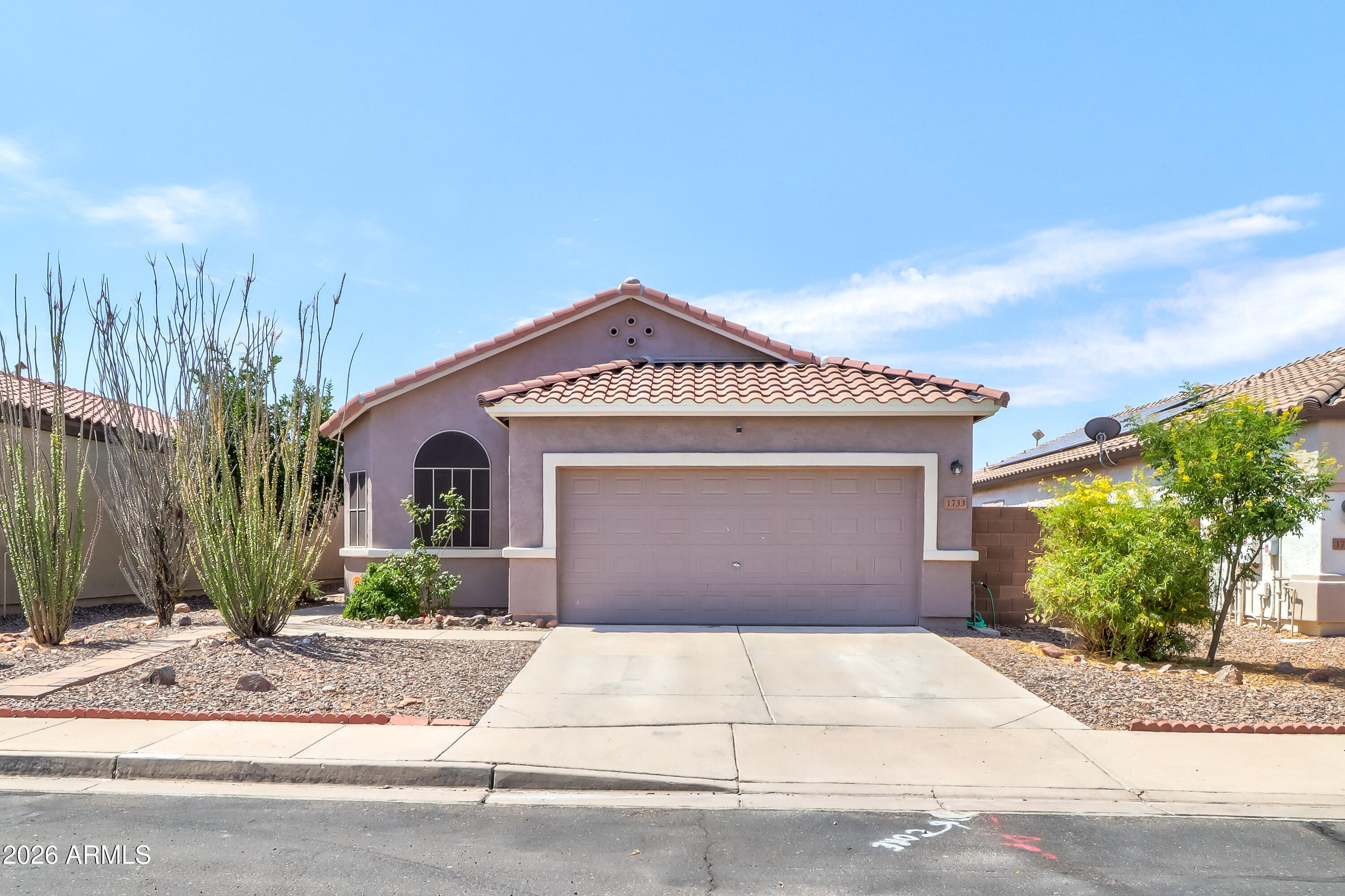 1733 E Desert Breeze Place — photo