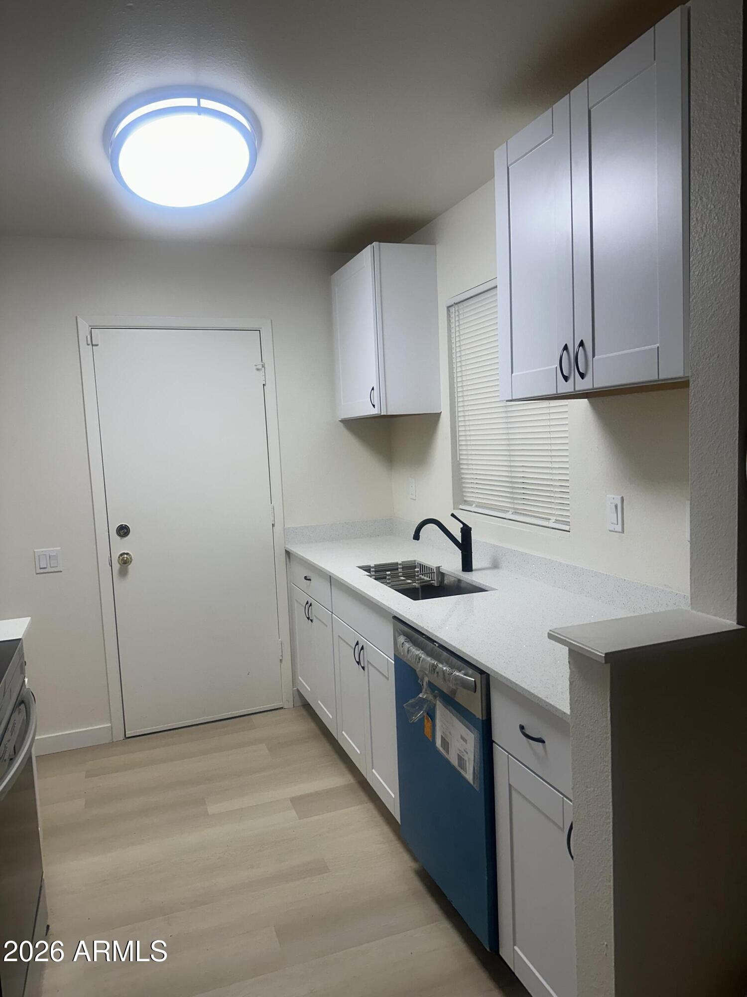 4044 E Carson Road, Phoenix, AZ 85042 — photo 2