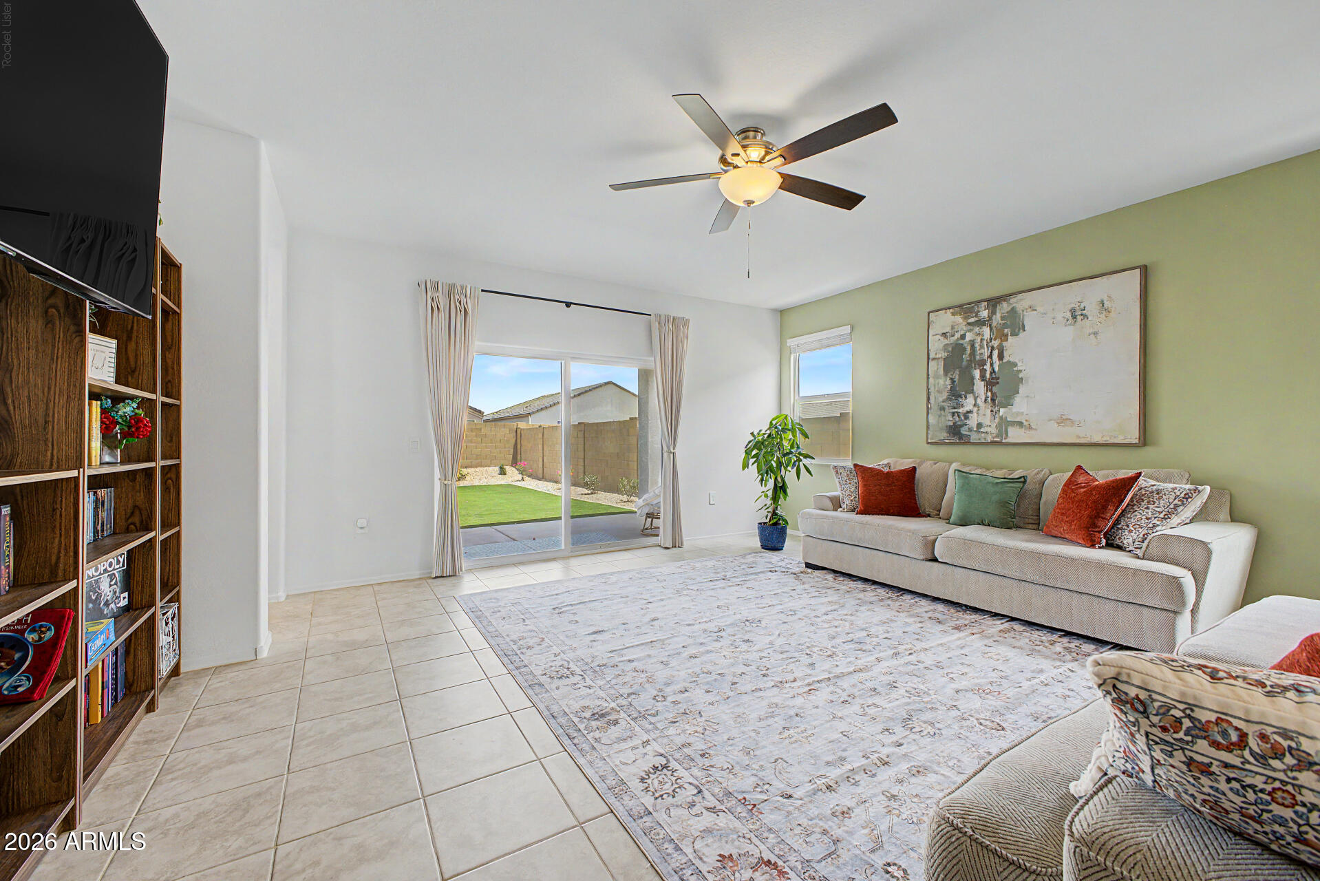 28241 N Nealite Drive — photo
