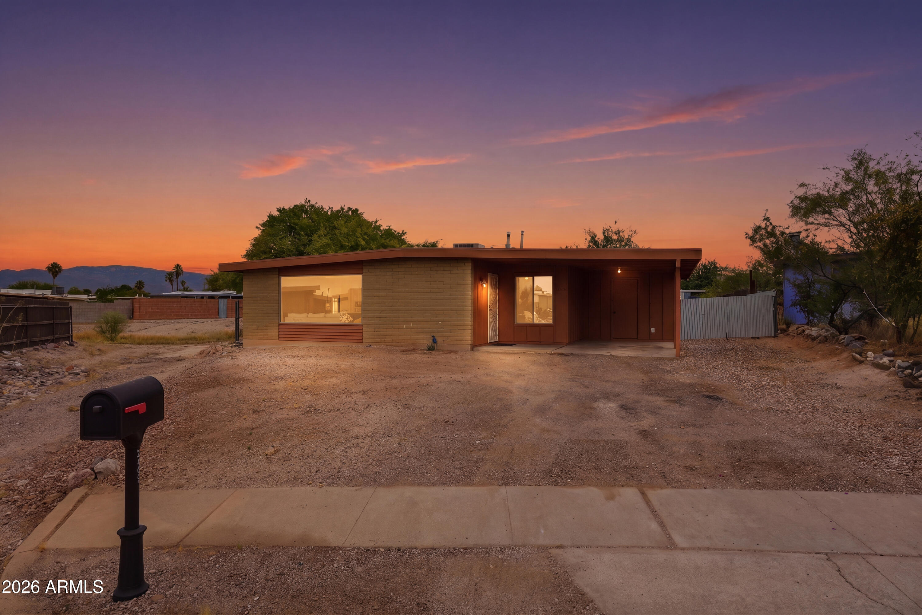 2469 S Kevin Drive — photo