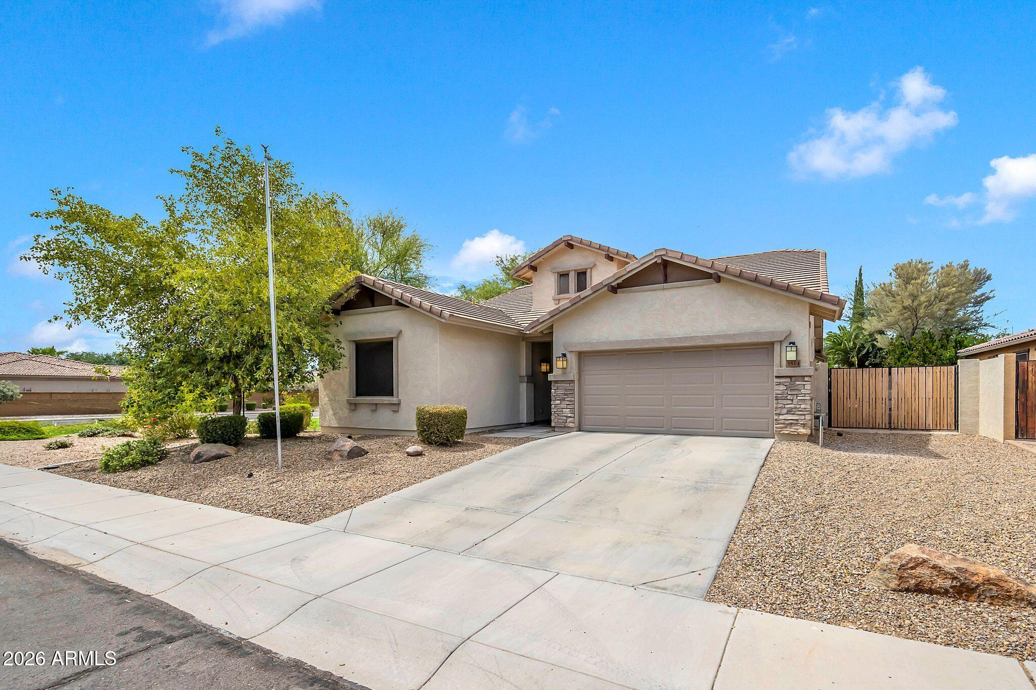 3514 E San Carlos Place — photo