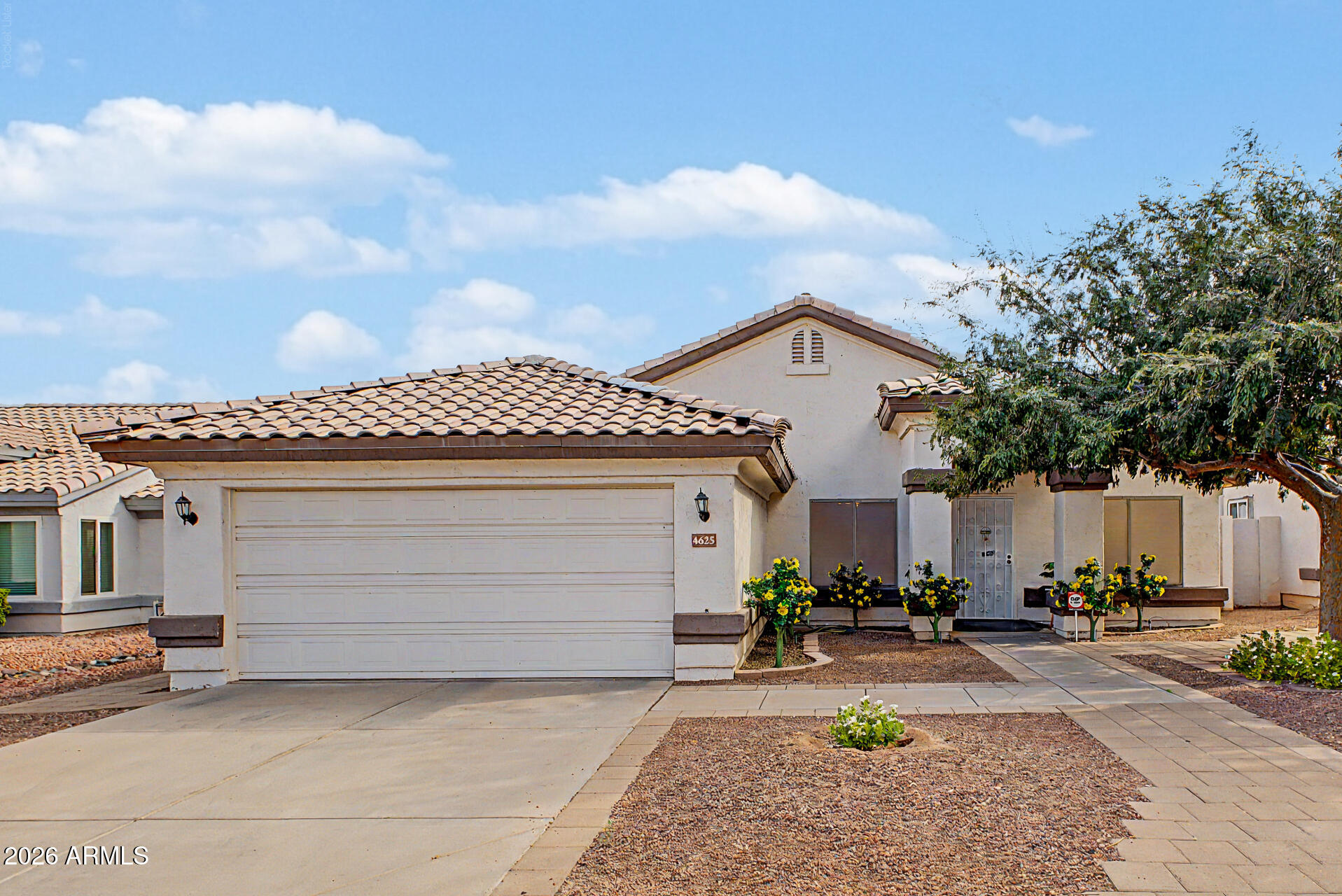 4625 E Lavender Lane — photo