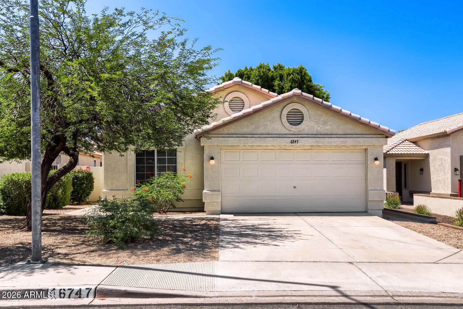 6747 E Melrose Street — photo