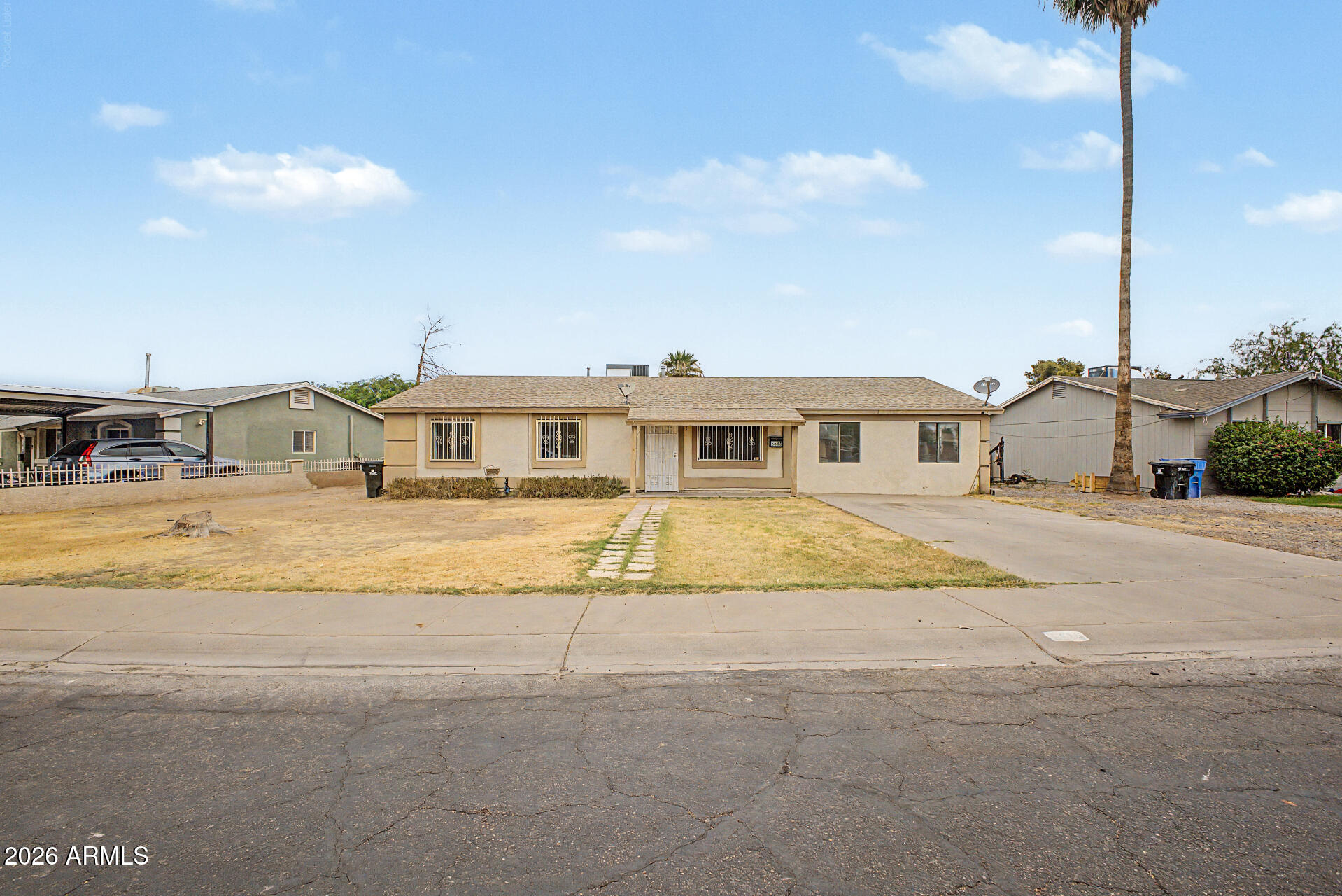 6616 W Cambridge Avenue — photo