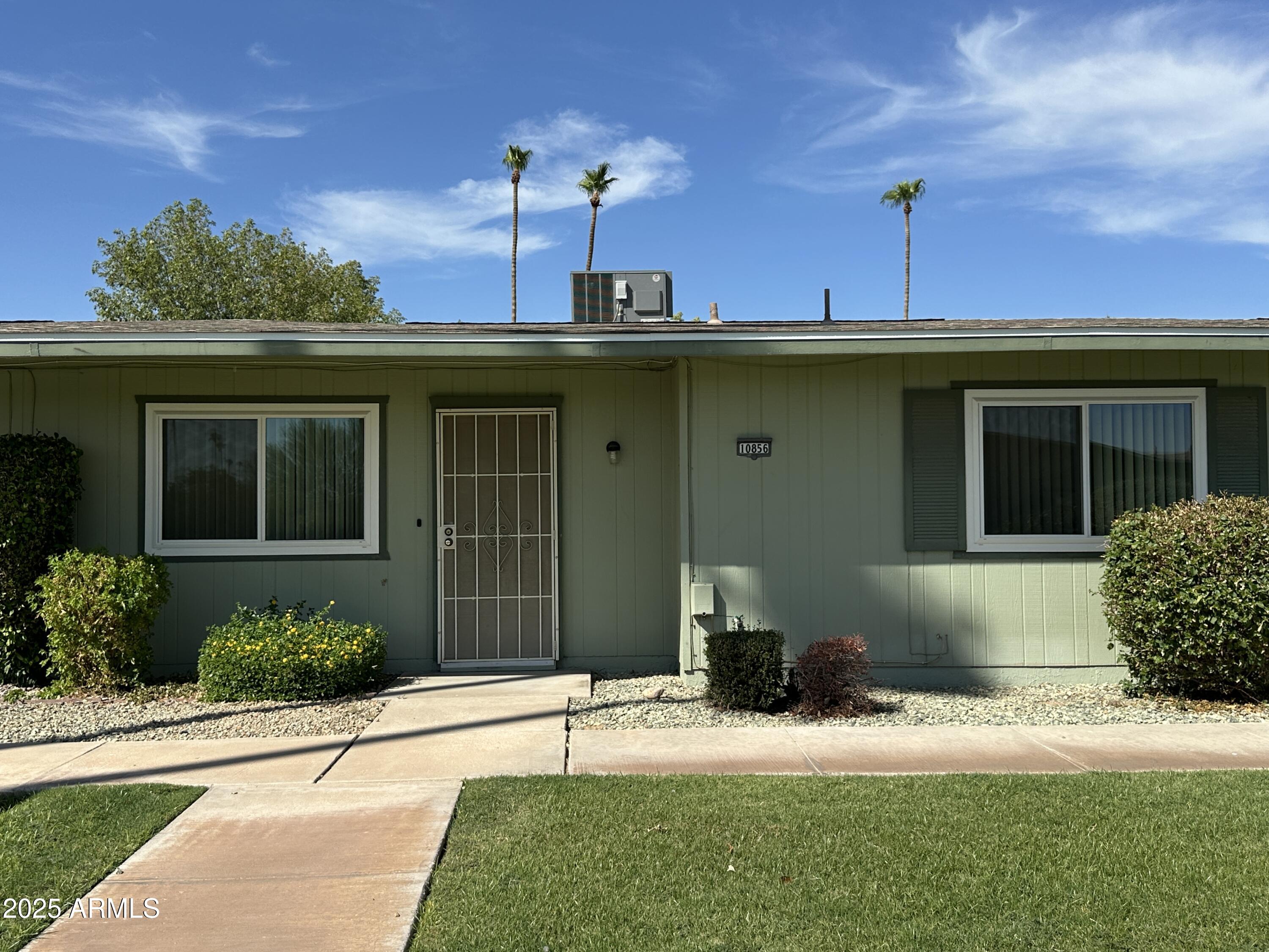 10856 W Santa Fe Drive — photo