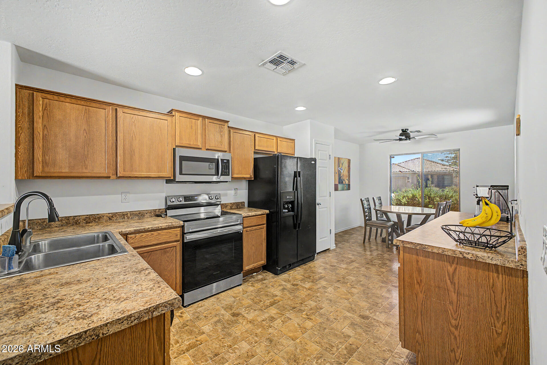 23570 W Mohave Street — photo