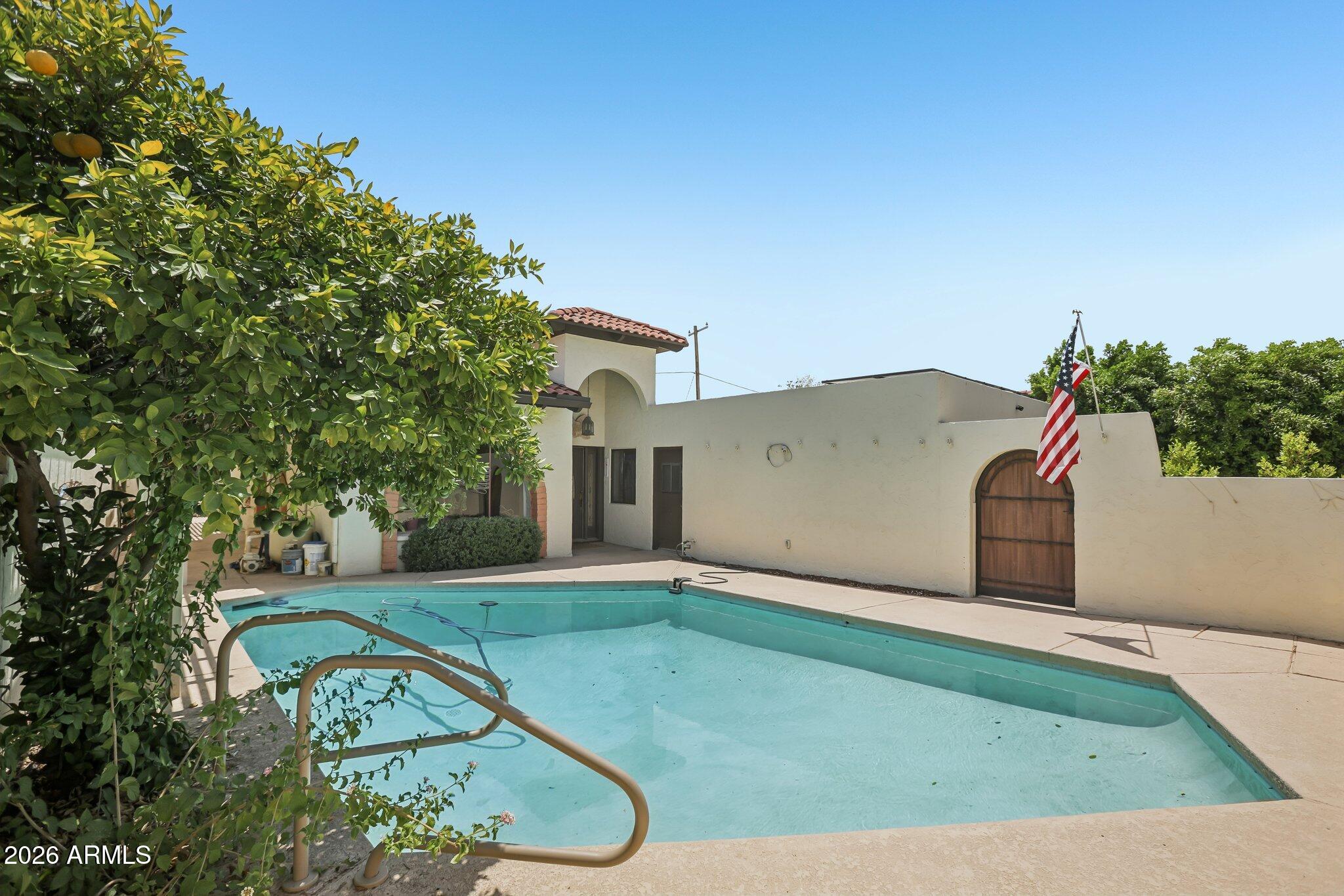 717 E Tuckey Lane, Phoenix, AZ 85014 — photo 2
