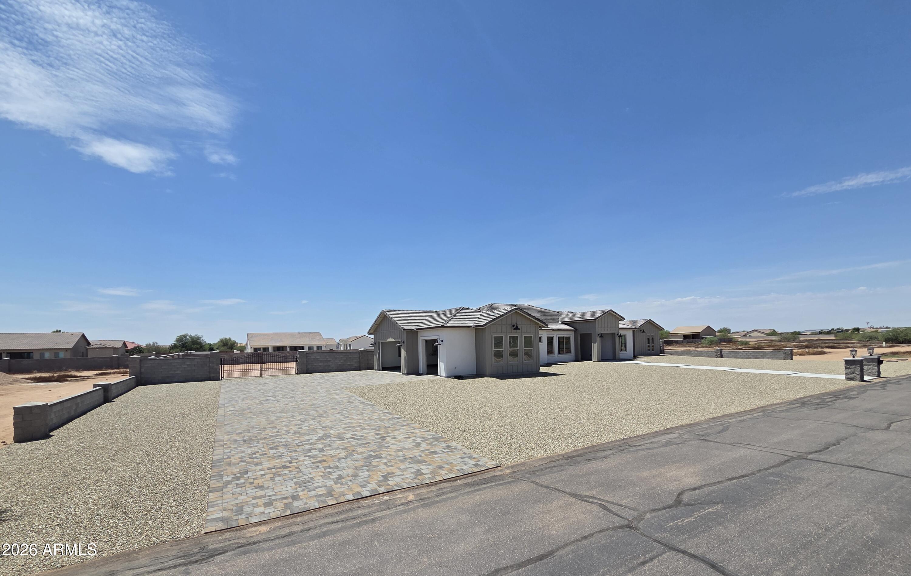 6561 W Palomino Way — photo