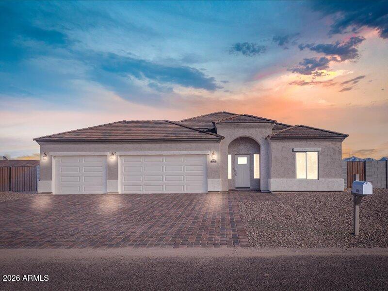 4040 N Kioha Drive — photo