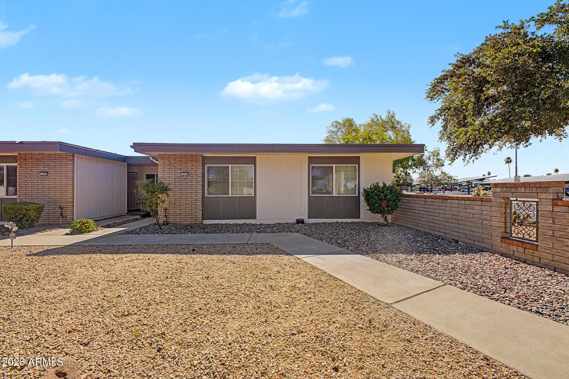 9929 W Hutton Drive — photo