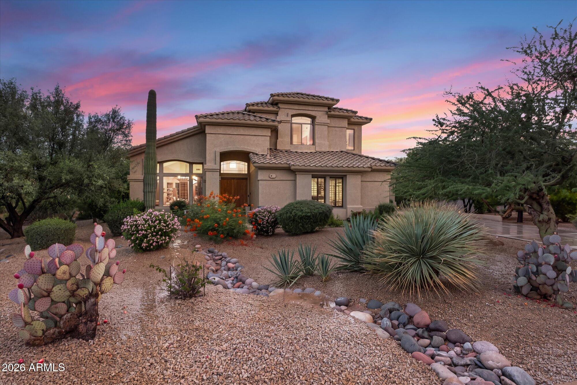 6017 E Roy Rogers Lane — photo