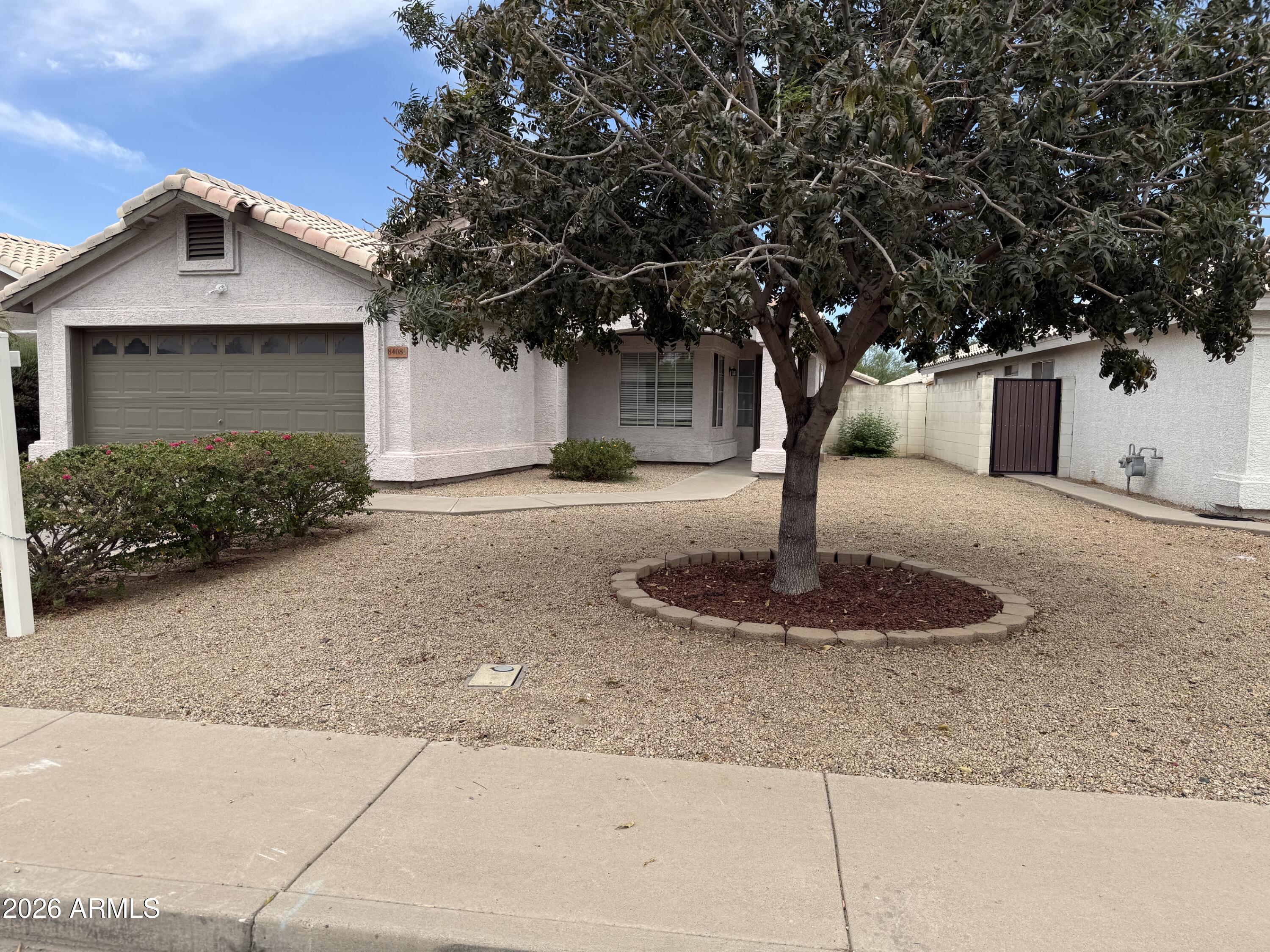 8408 W Bloomfield Road W — photo