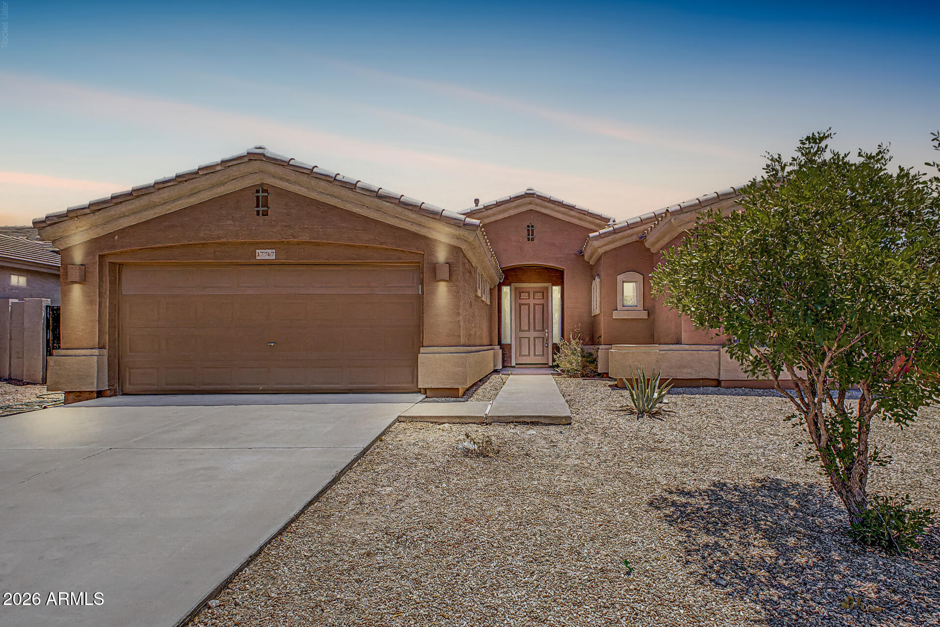 17767 W Desert View Lane — photo
