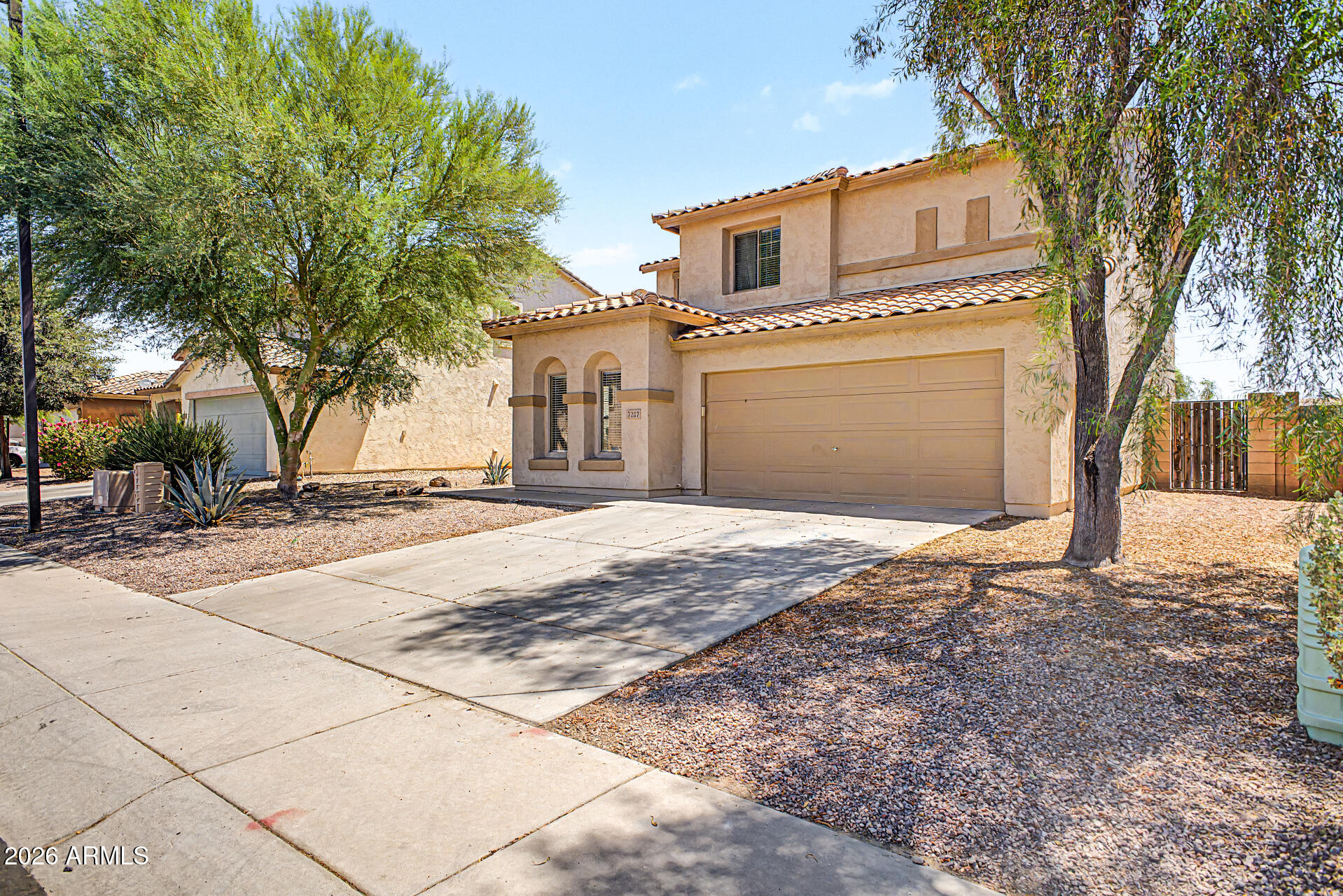 7227 S Sunrise Way — photo