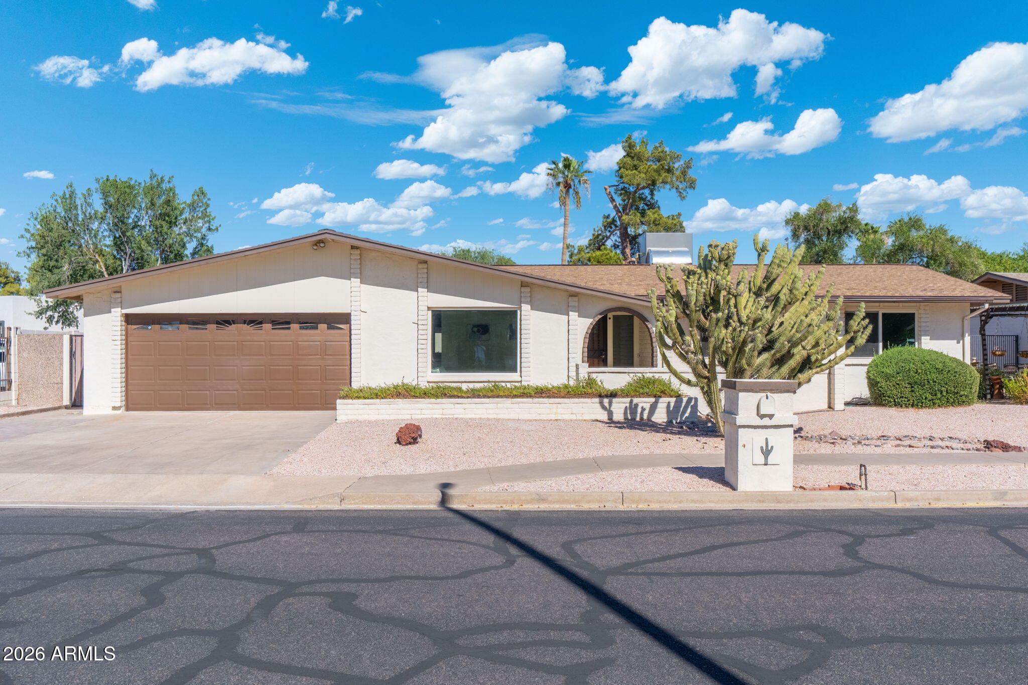 2531 W Campo Alegre Circle — photo