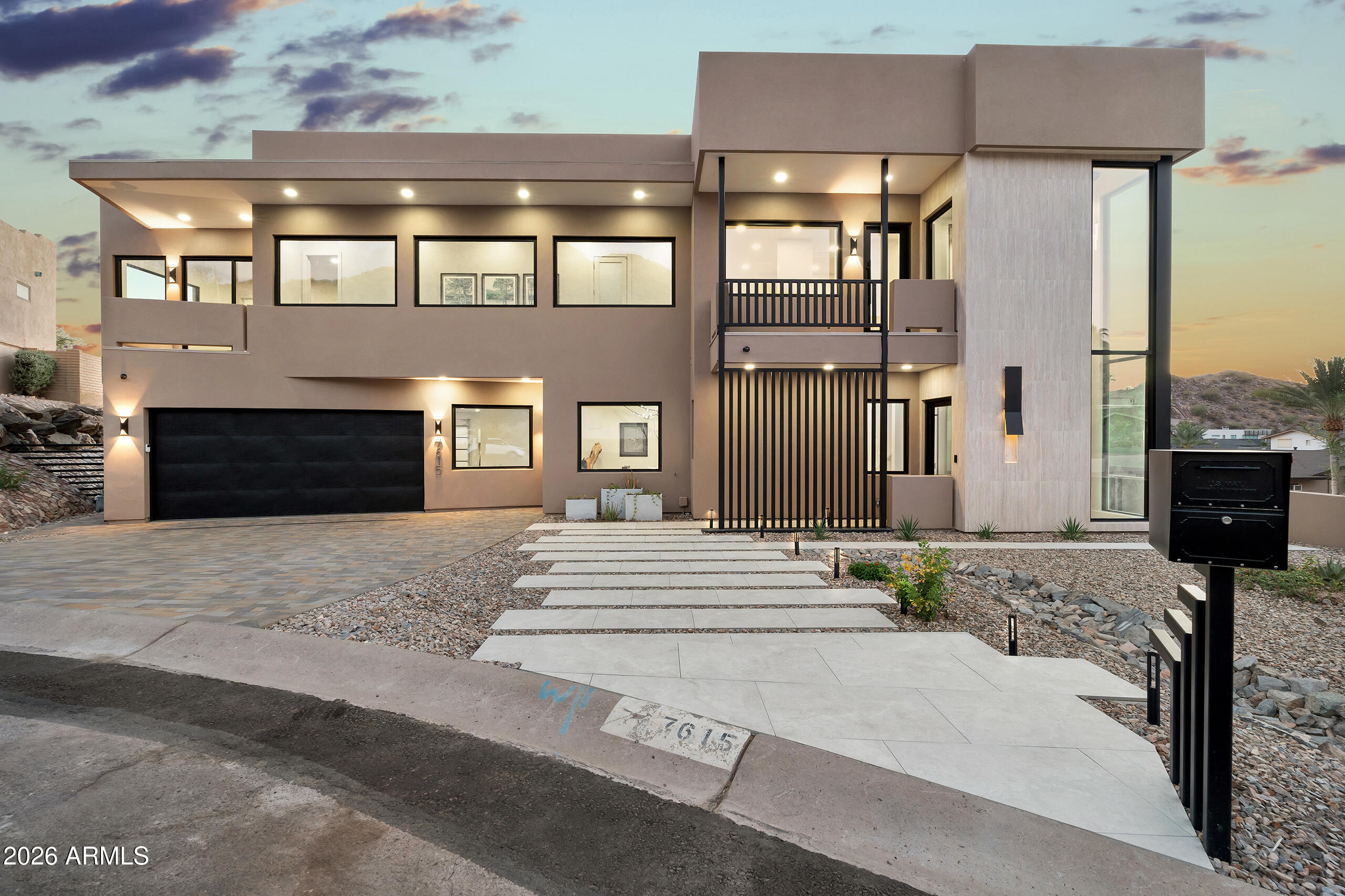 7615 N 22nd Place — photo