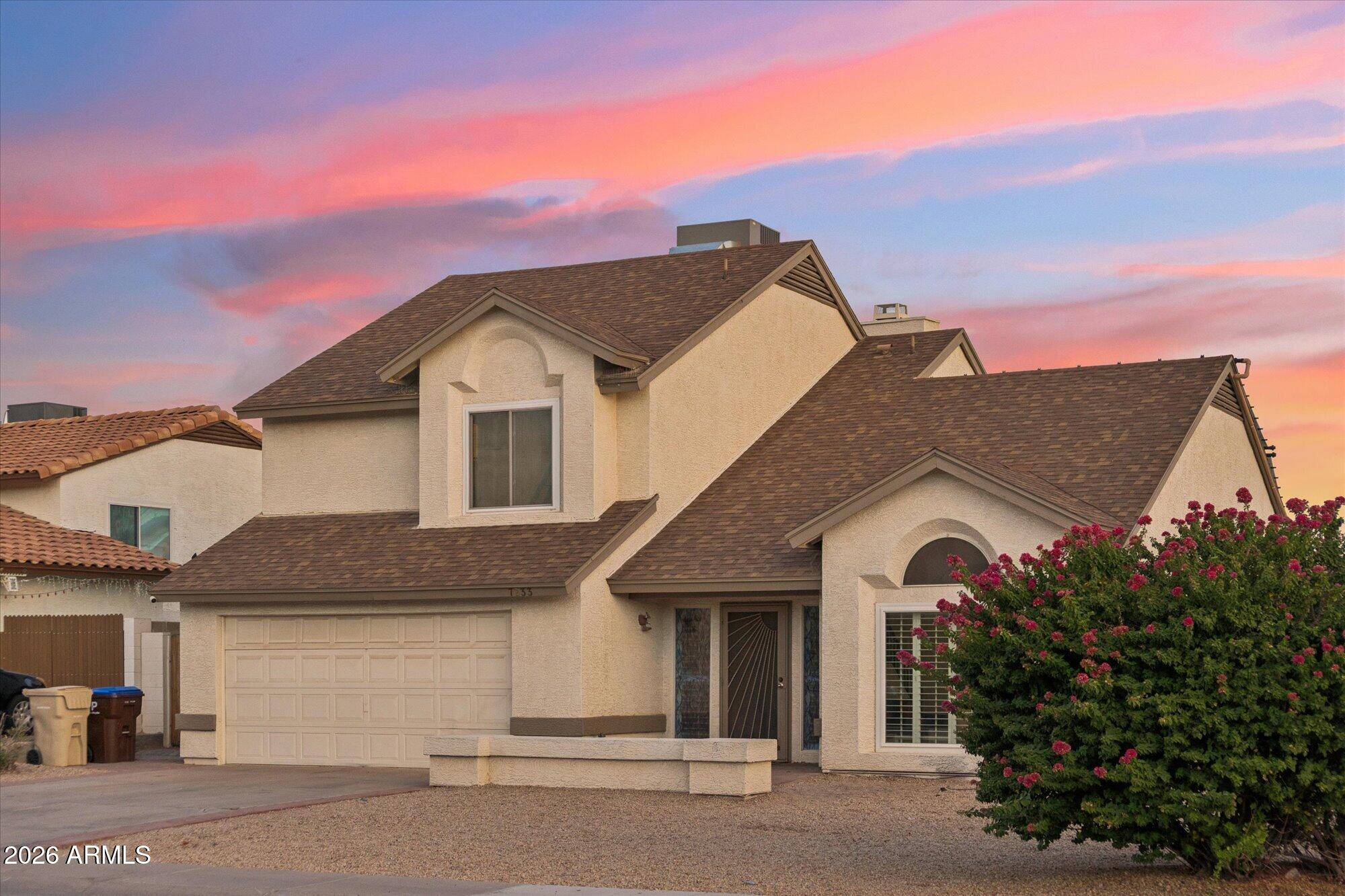 7233 W Corrine Drive — photo