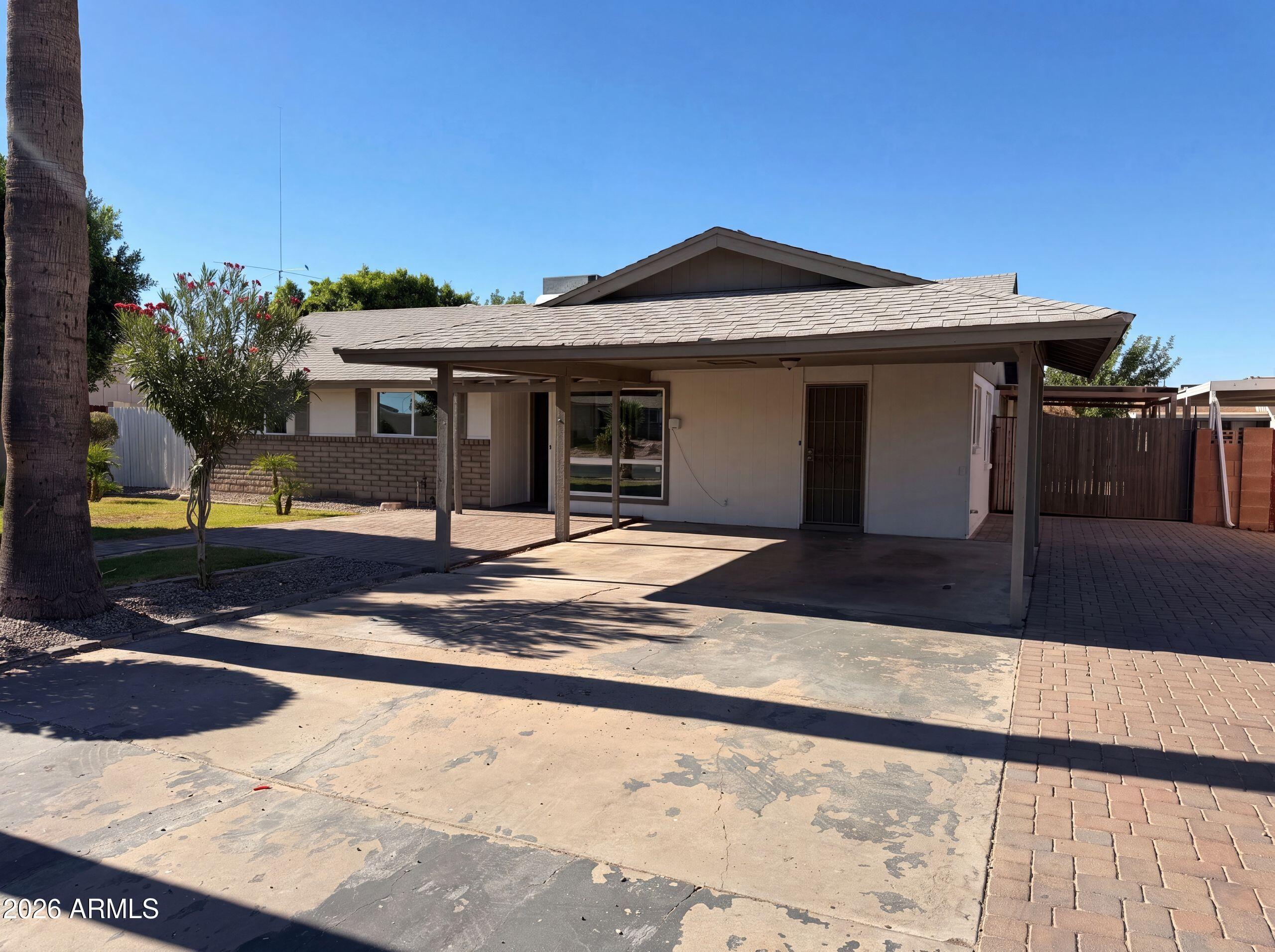 5617 W Hatcher Road — photo