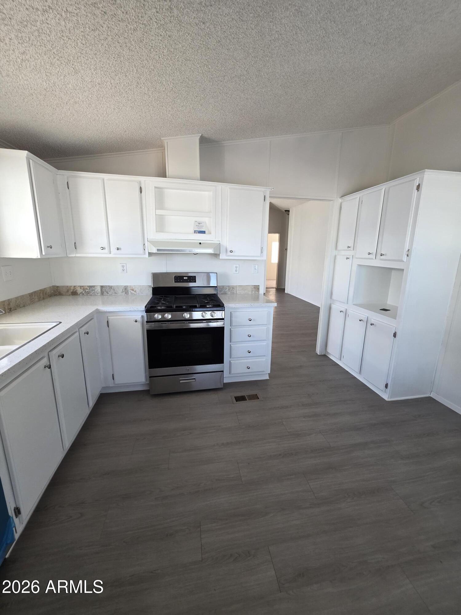 2200 N Delaware Drive 96 — photo