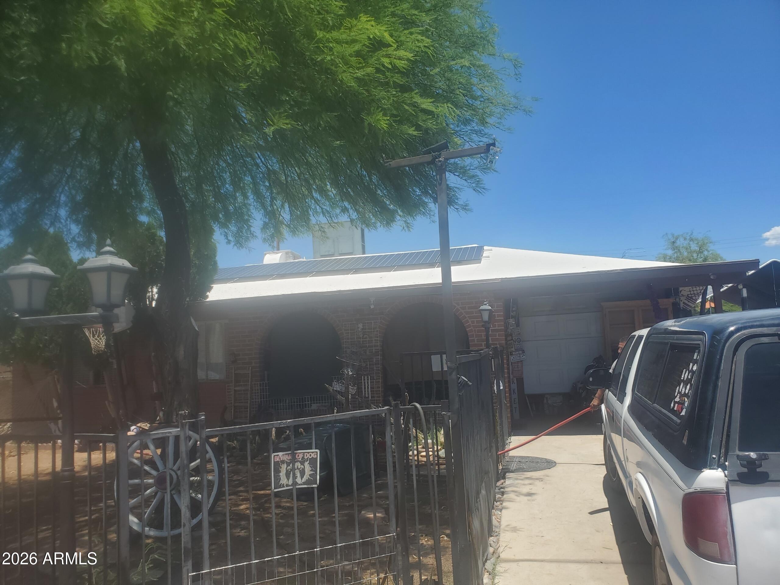 5819 E Calle Silvosa — photo