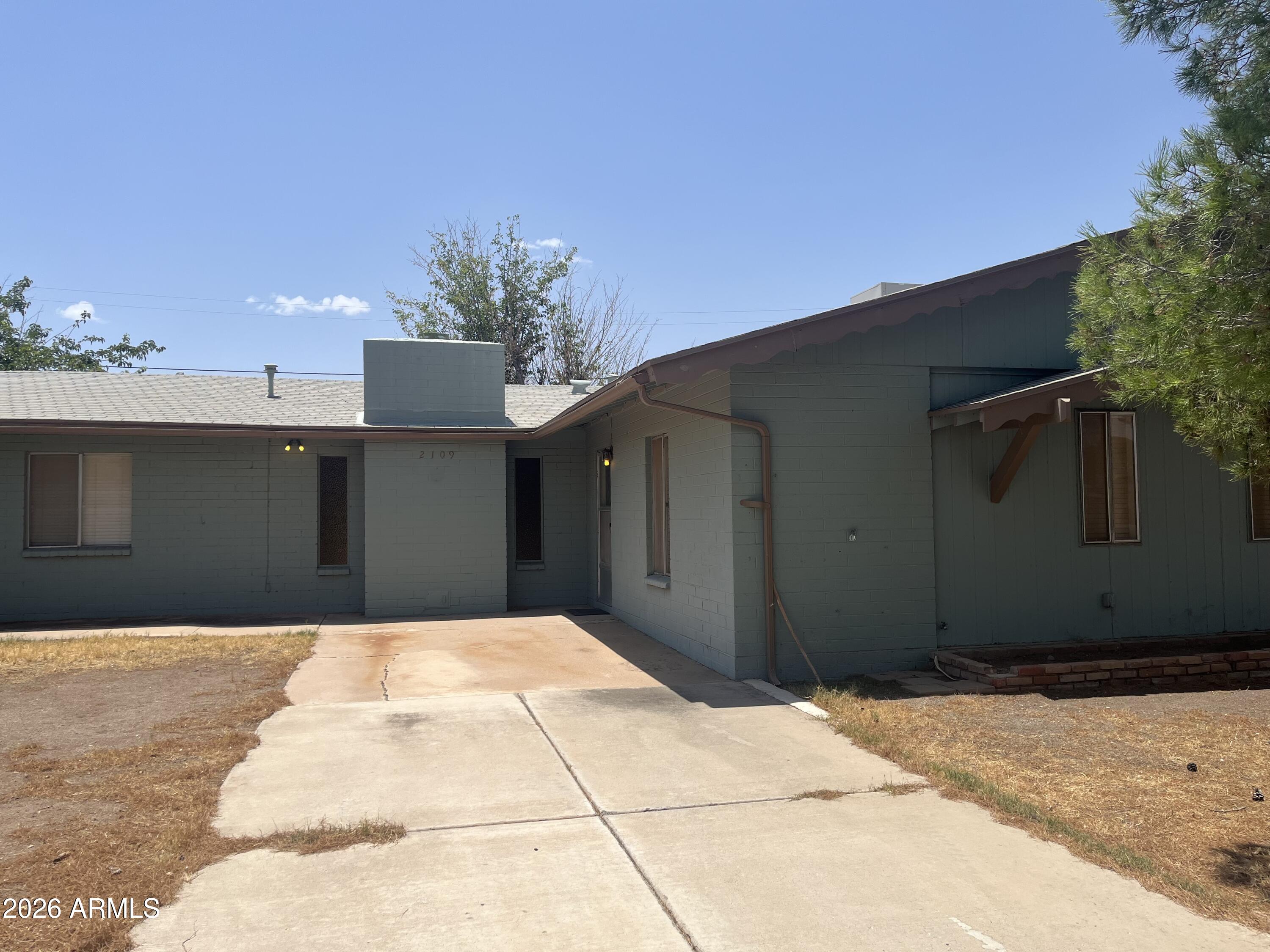 2109 E 7th Street, Douglas, AZ 85607 — photo 2