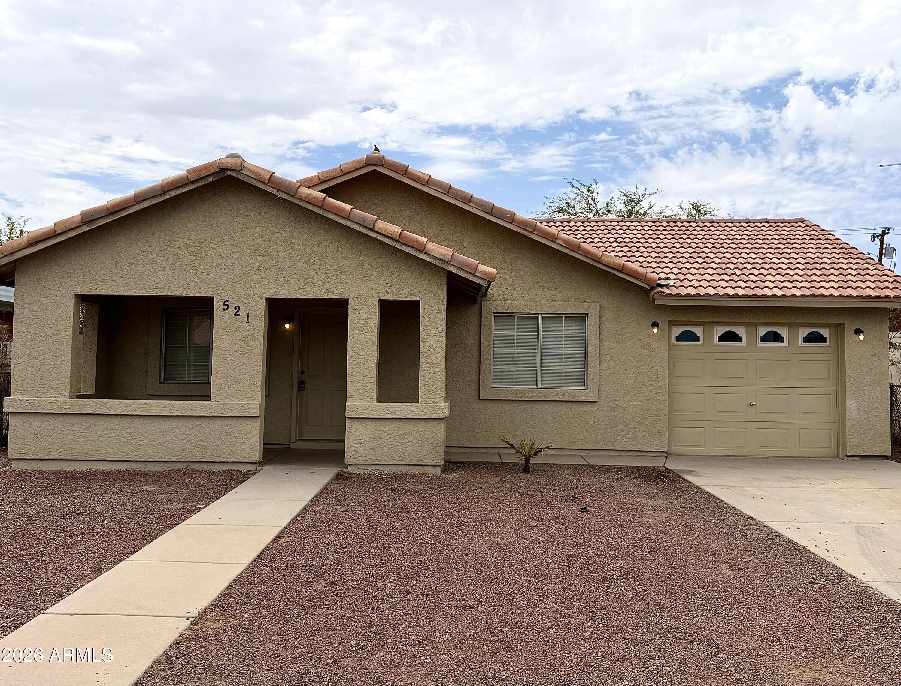 521 W Ocotillo Street — photo