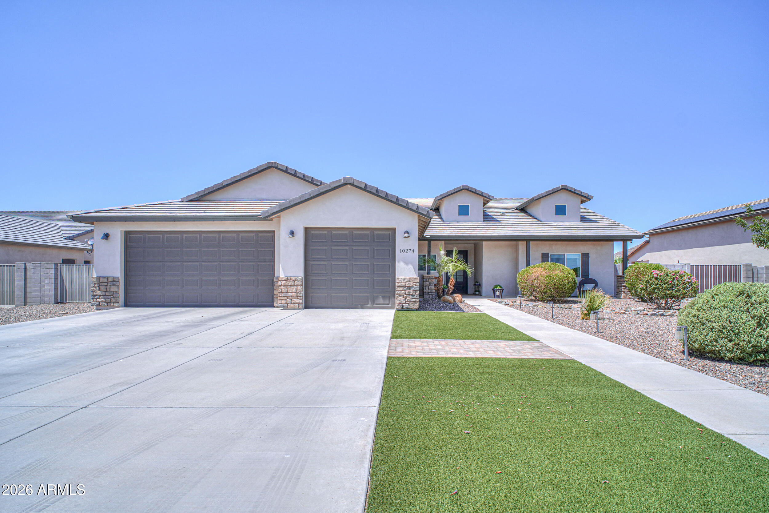 10274 W Appaloosa Trail — photo