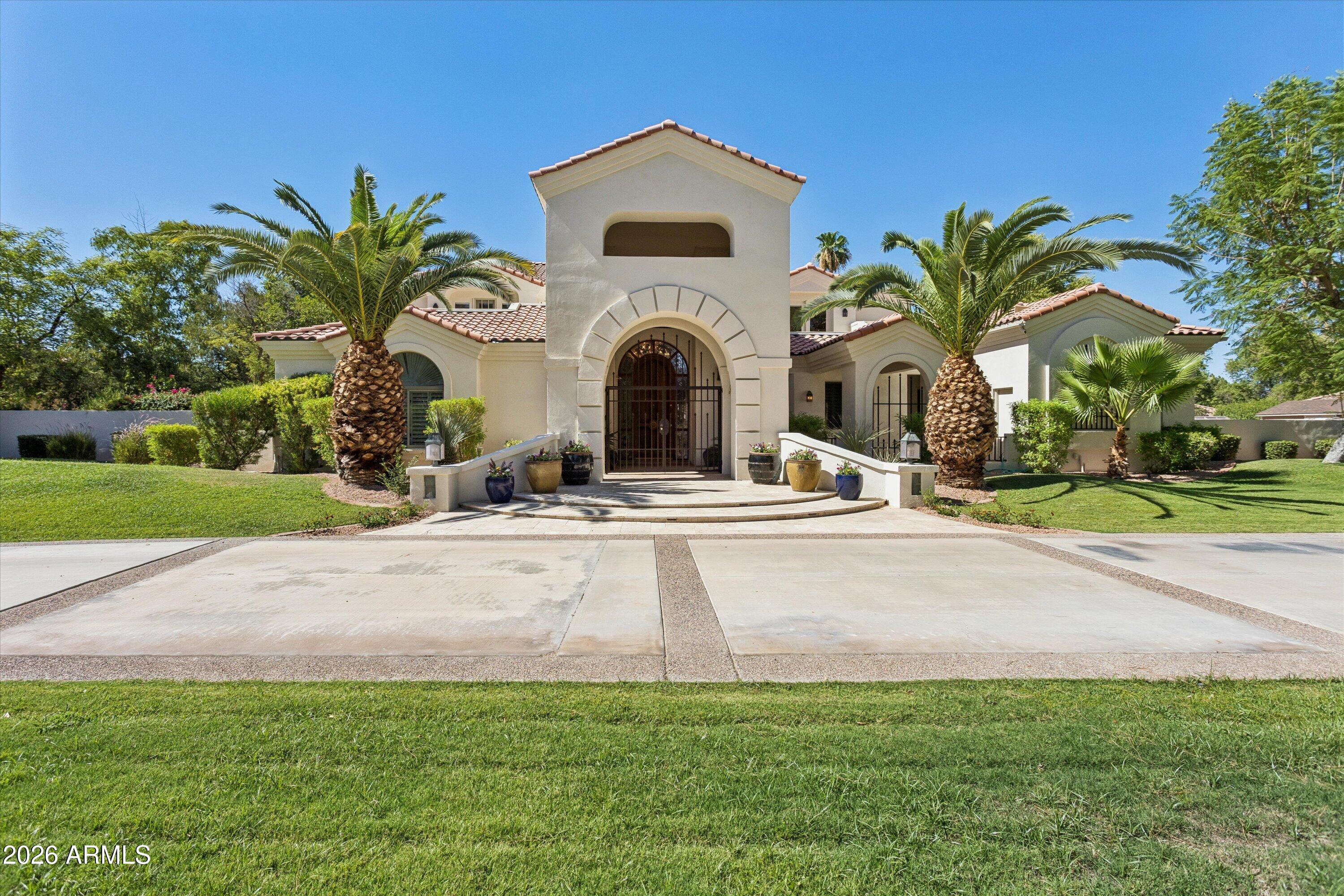 5912 E Sapphire Lane — photo