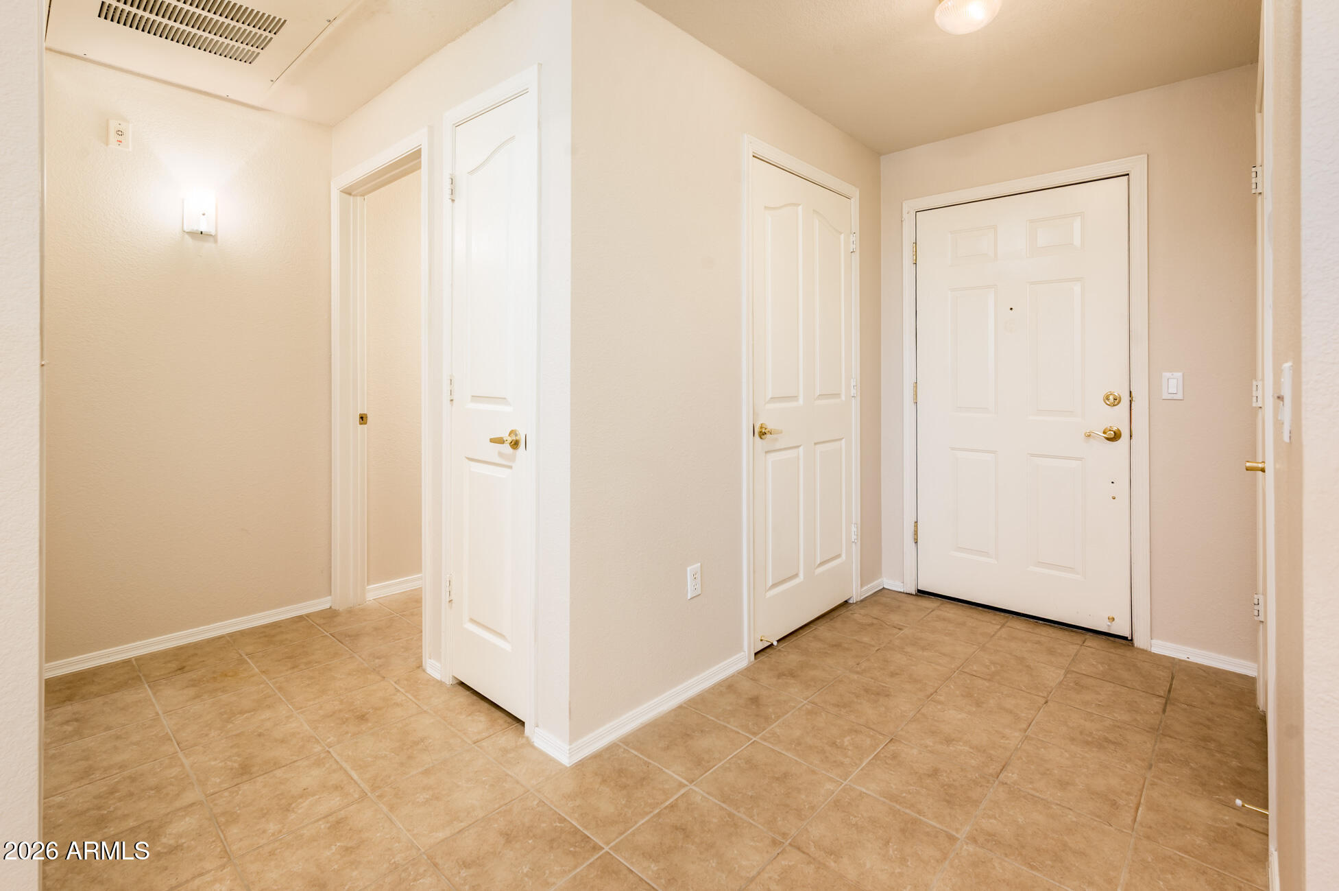 14950 W Mountain View Boulevard 7104 — photo