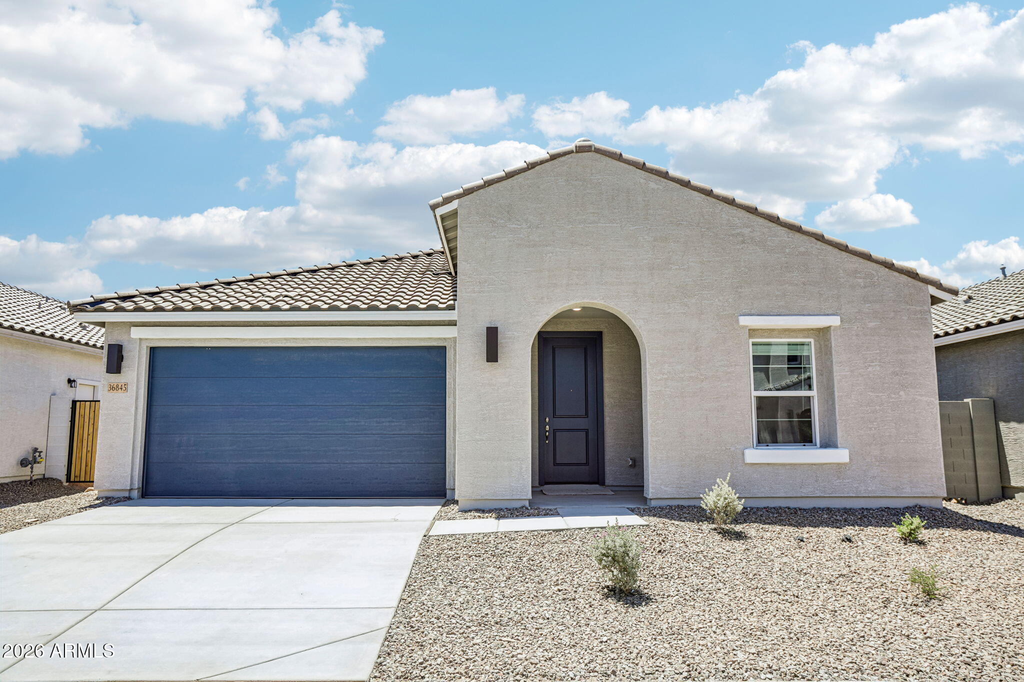 36845 W Nina Street — photo